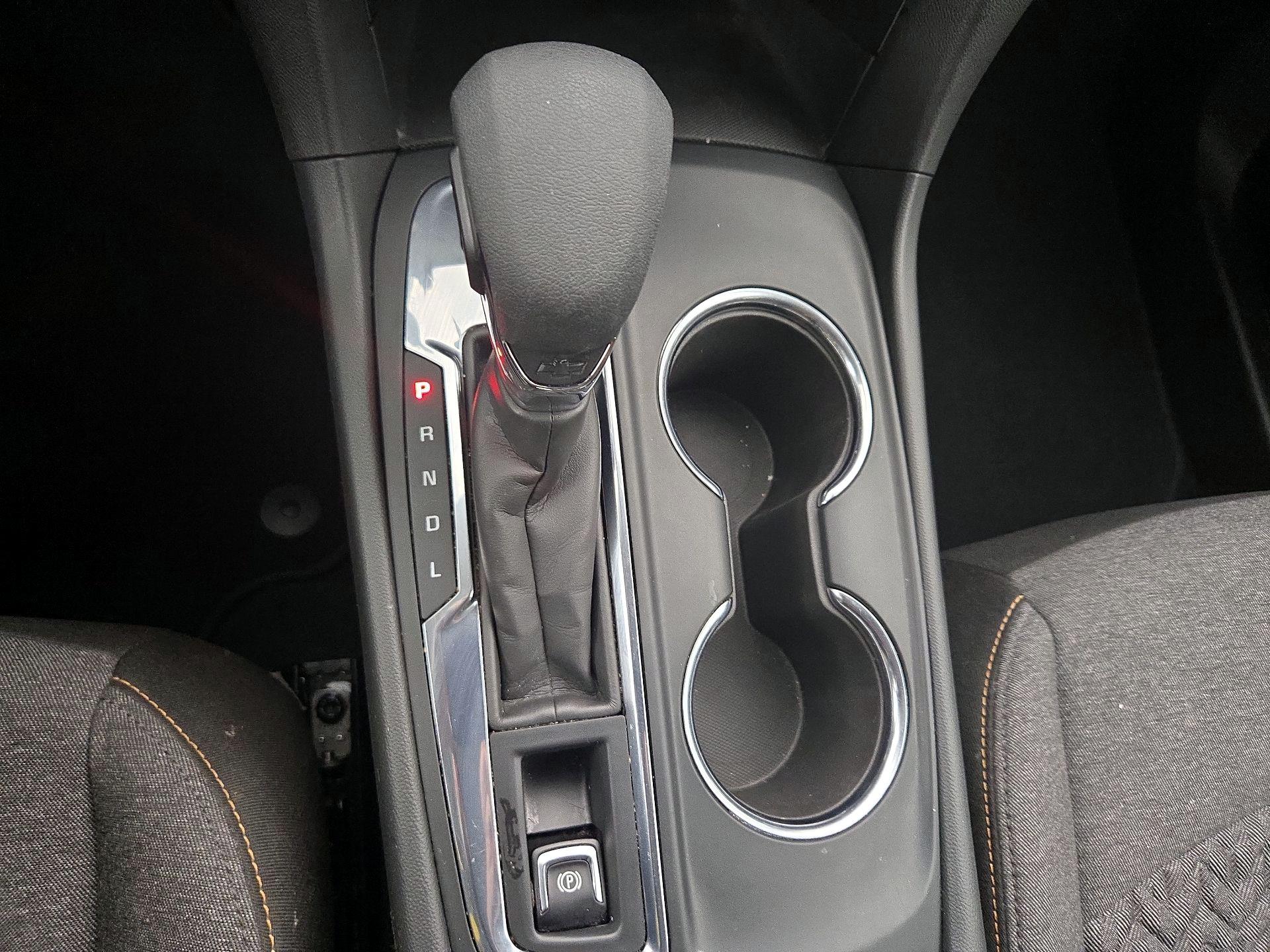 Thumbnail: 2023 Chevrolet Equinox - 18