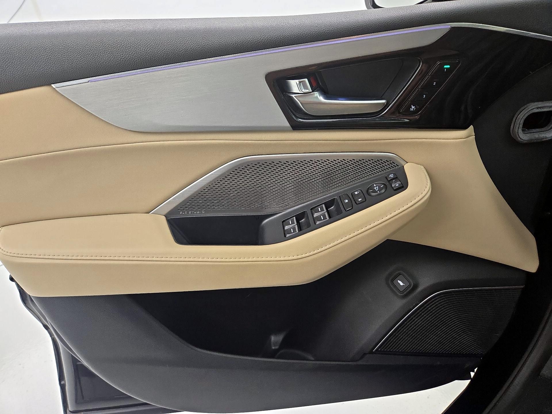 Thumbnail: 2023 Acura MDX - 12