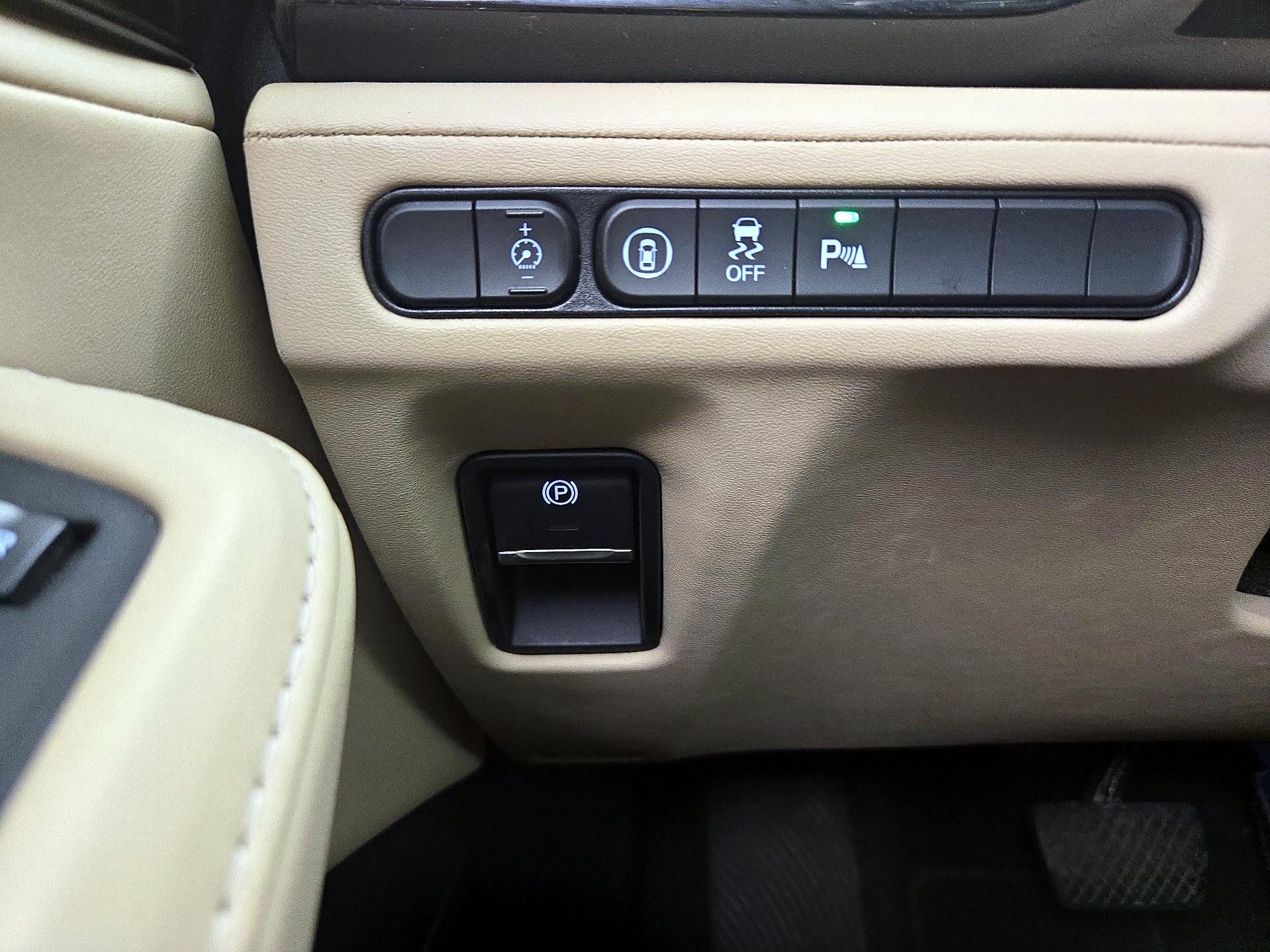 Thumbnail: 2023 Acura MDX - 13