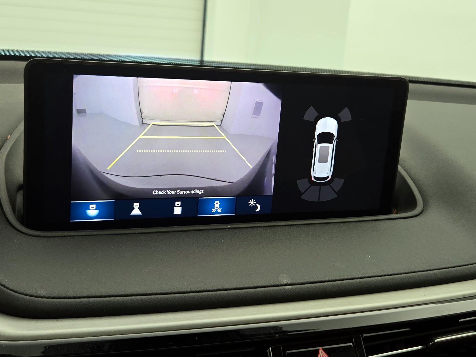 Thumbnail: 2023 Acura MDX - 15