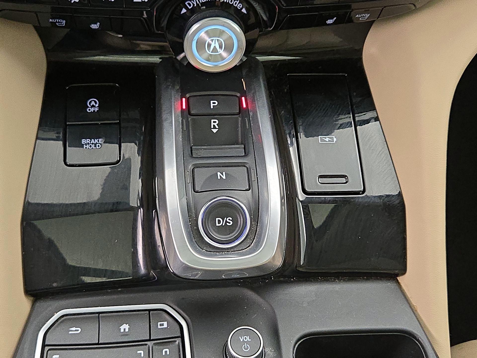 Thumbnail: 2023 Acura MDX - 18