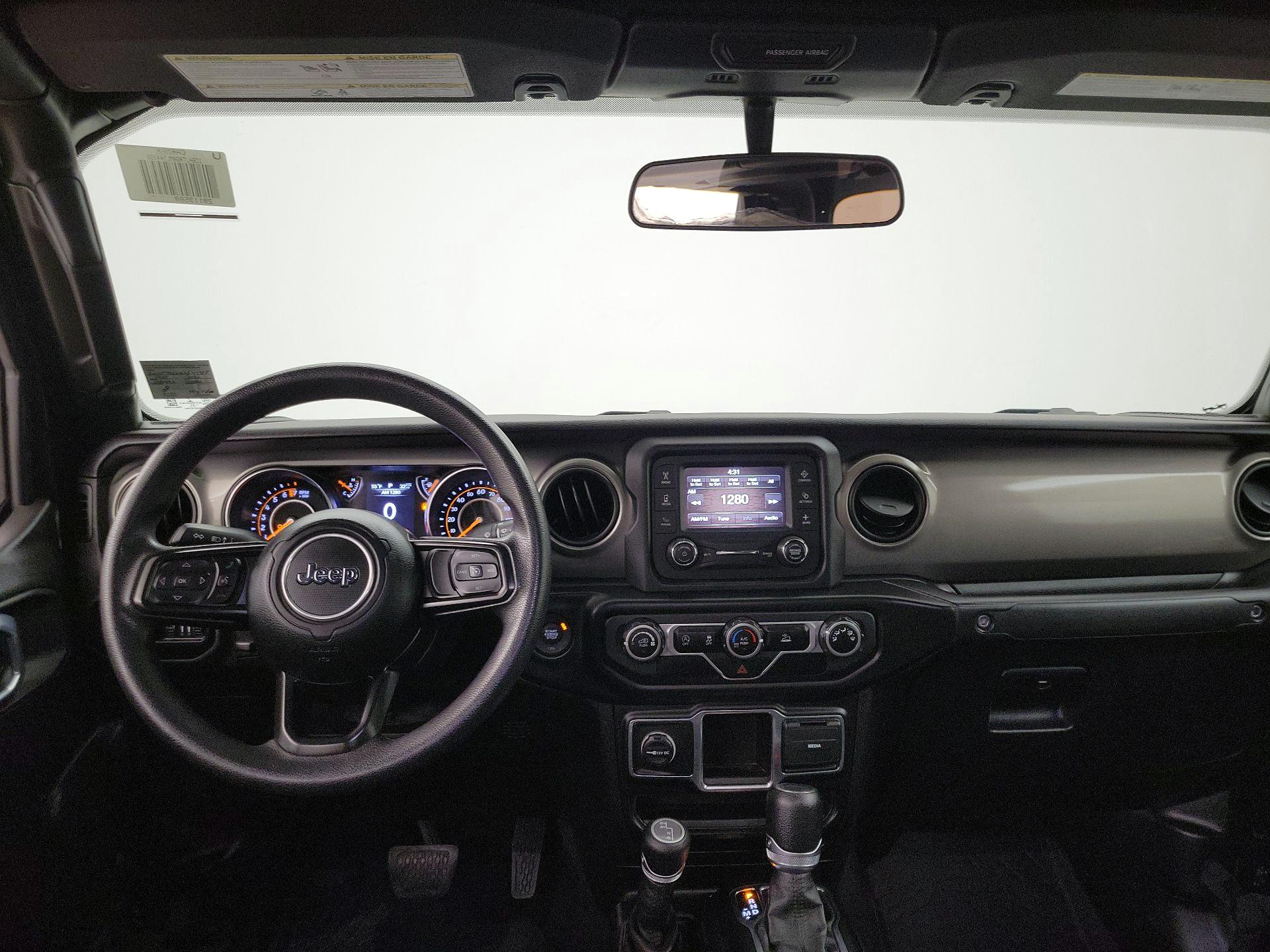 Thumbnail: 2021 Jeep Gladiator - 9