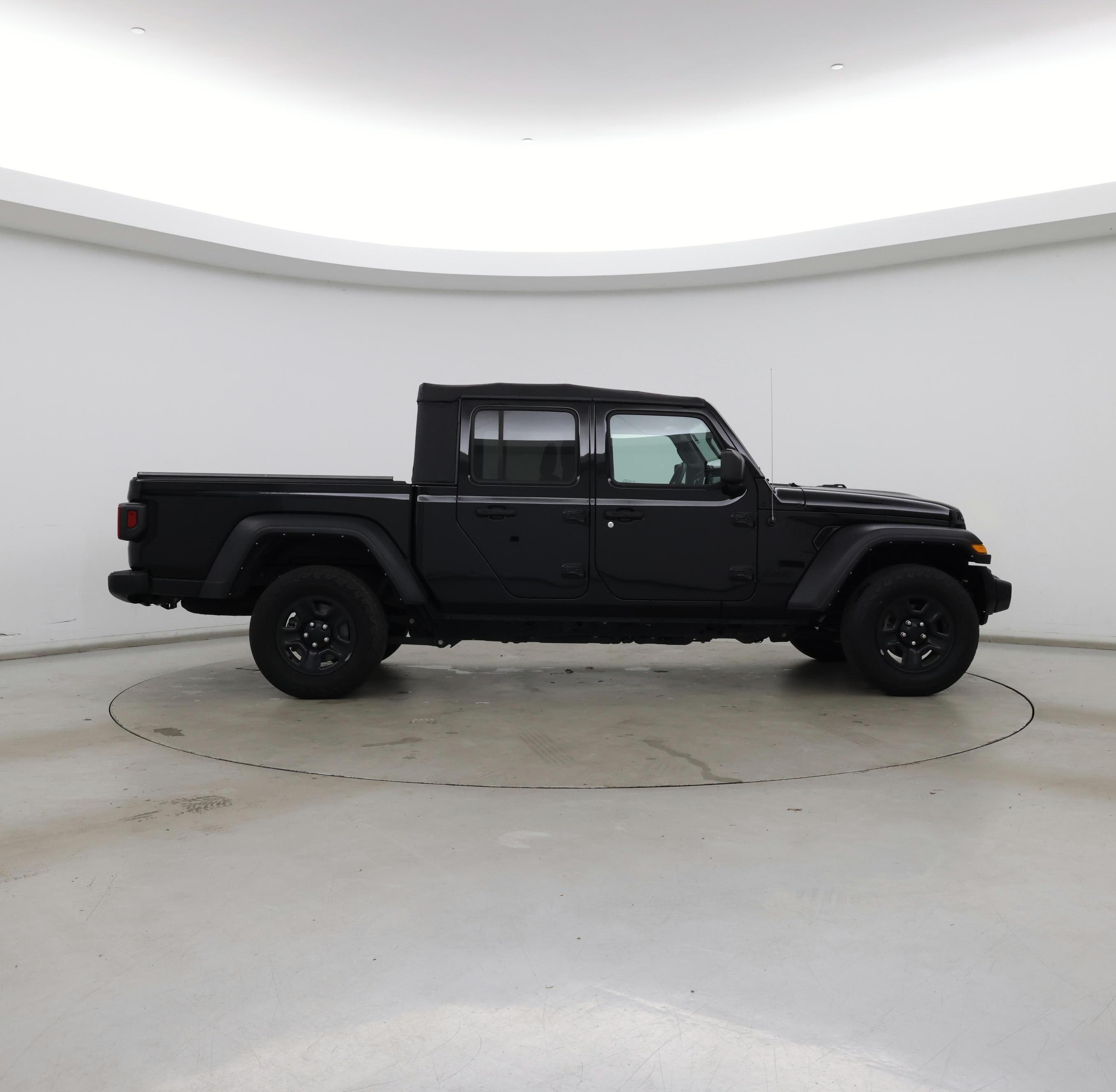 Thumbnail: 2021 Jeep Gladiator - 7