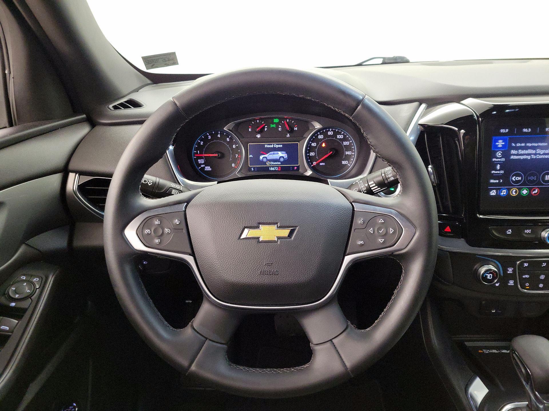 Thumbnail: 2023 Chevrolet Traverse - 10