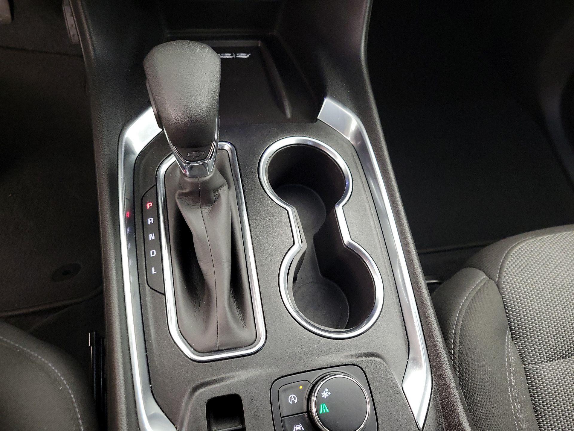 Thumbnail: 2023 Chevrolet Traverse - 17