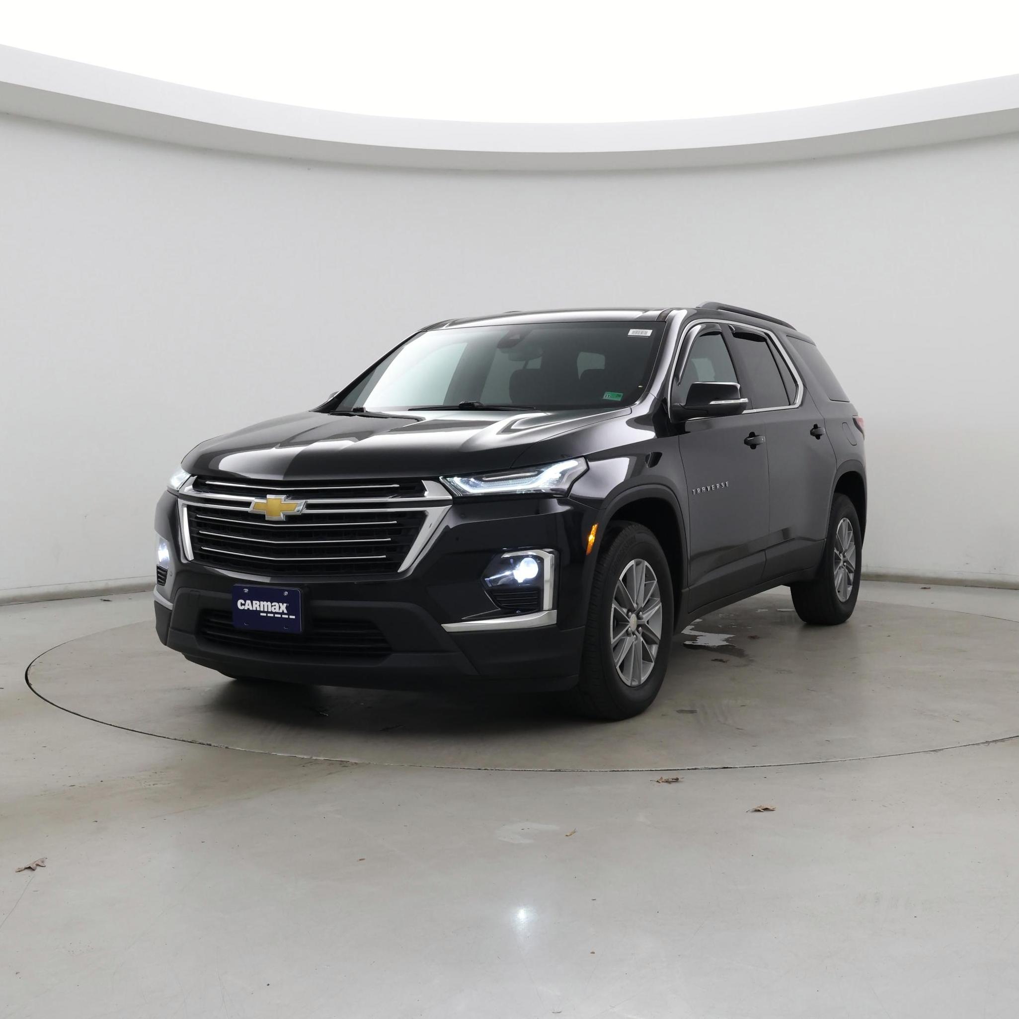 Thumbnail: 2023 Chevrolet Traverse - 4
