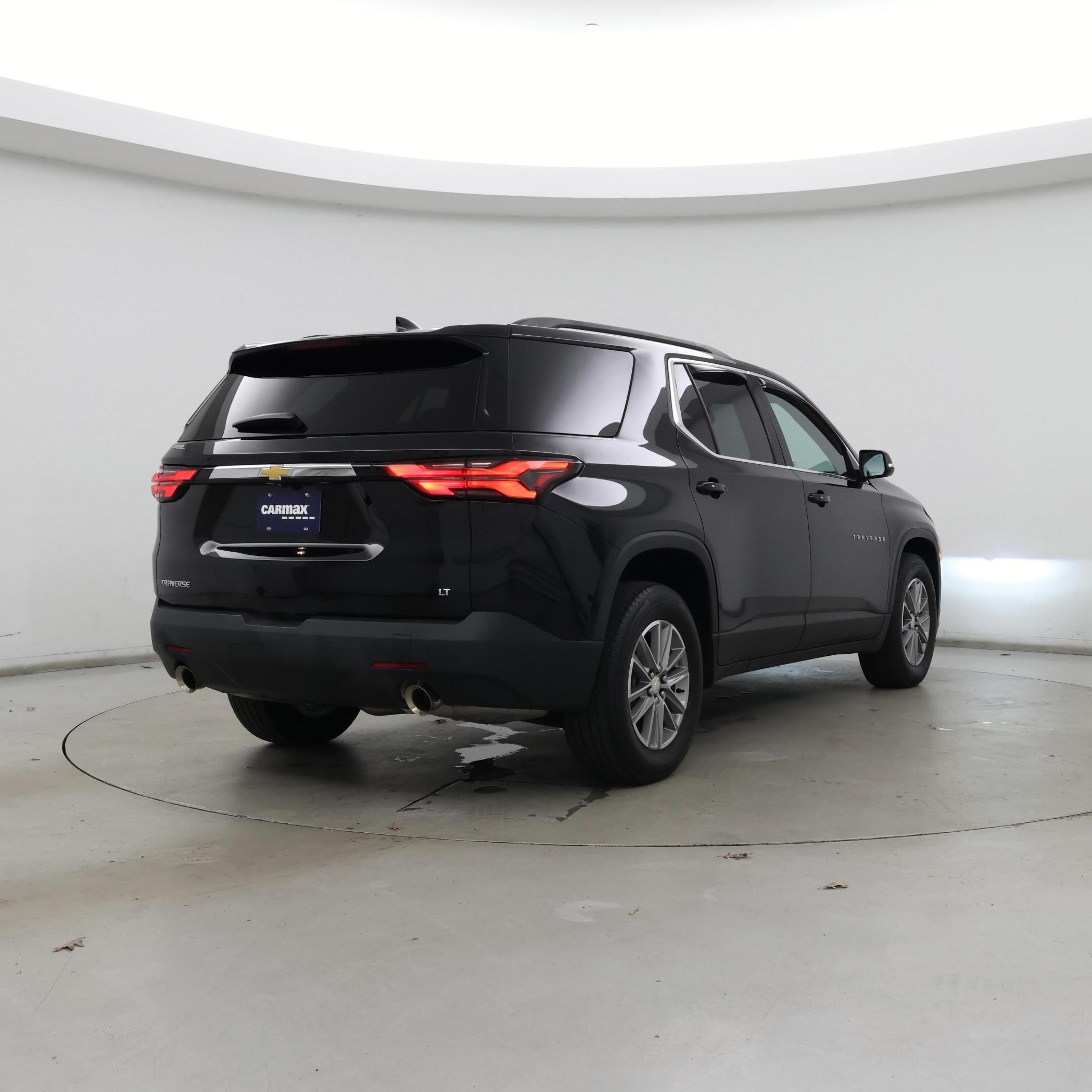 Thumbnail: 2023 Chevrolet Traverse - 8