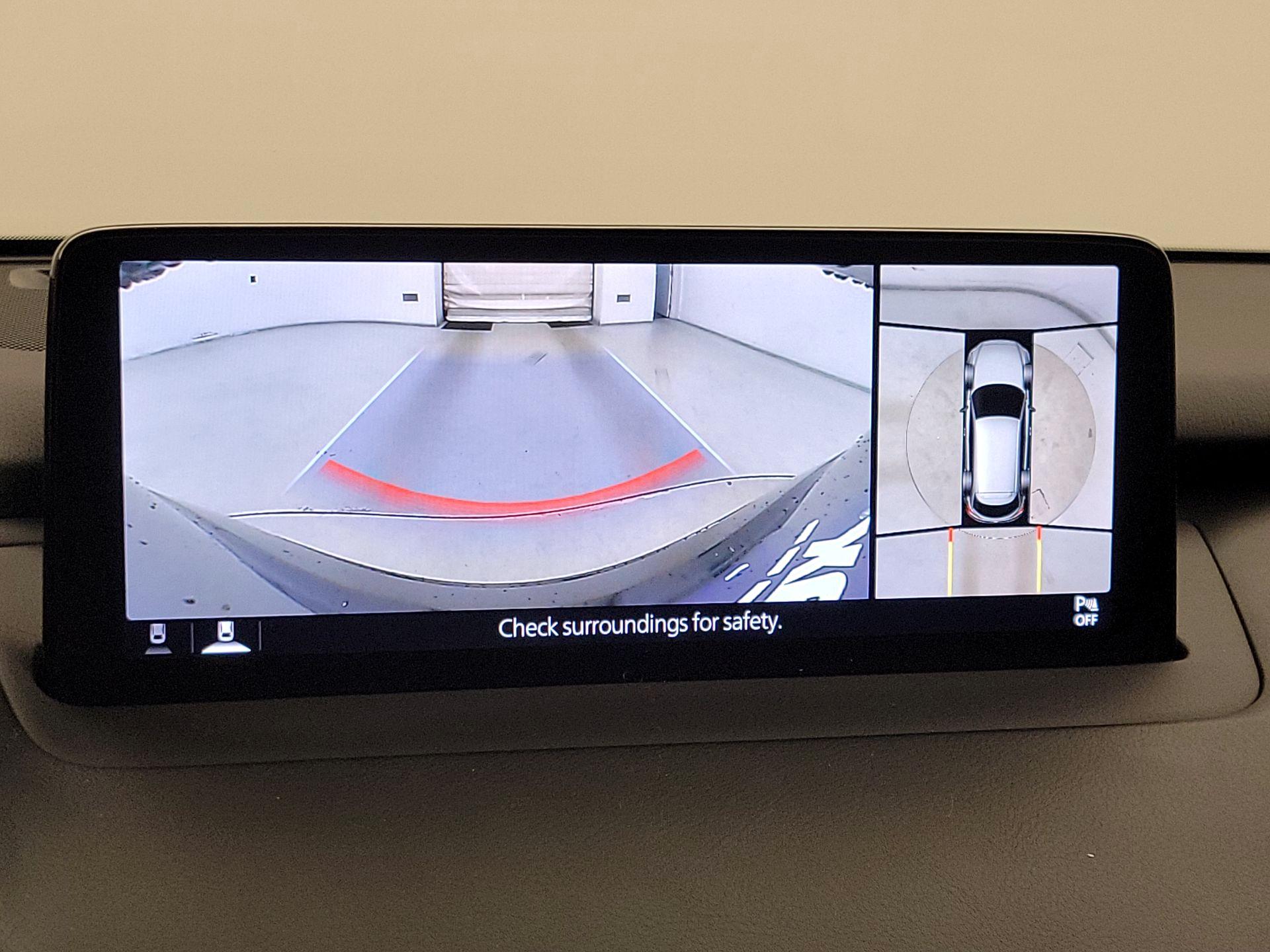 Thumbnail: 2022 Mazda CX-9 - 15