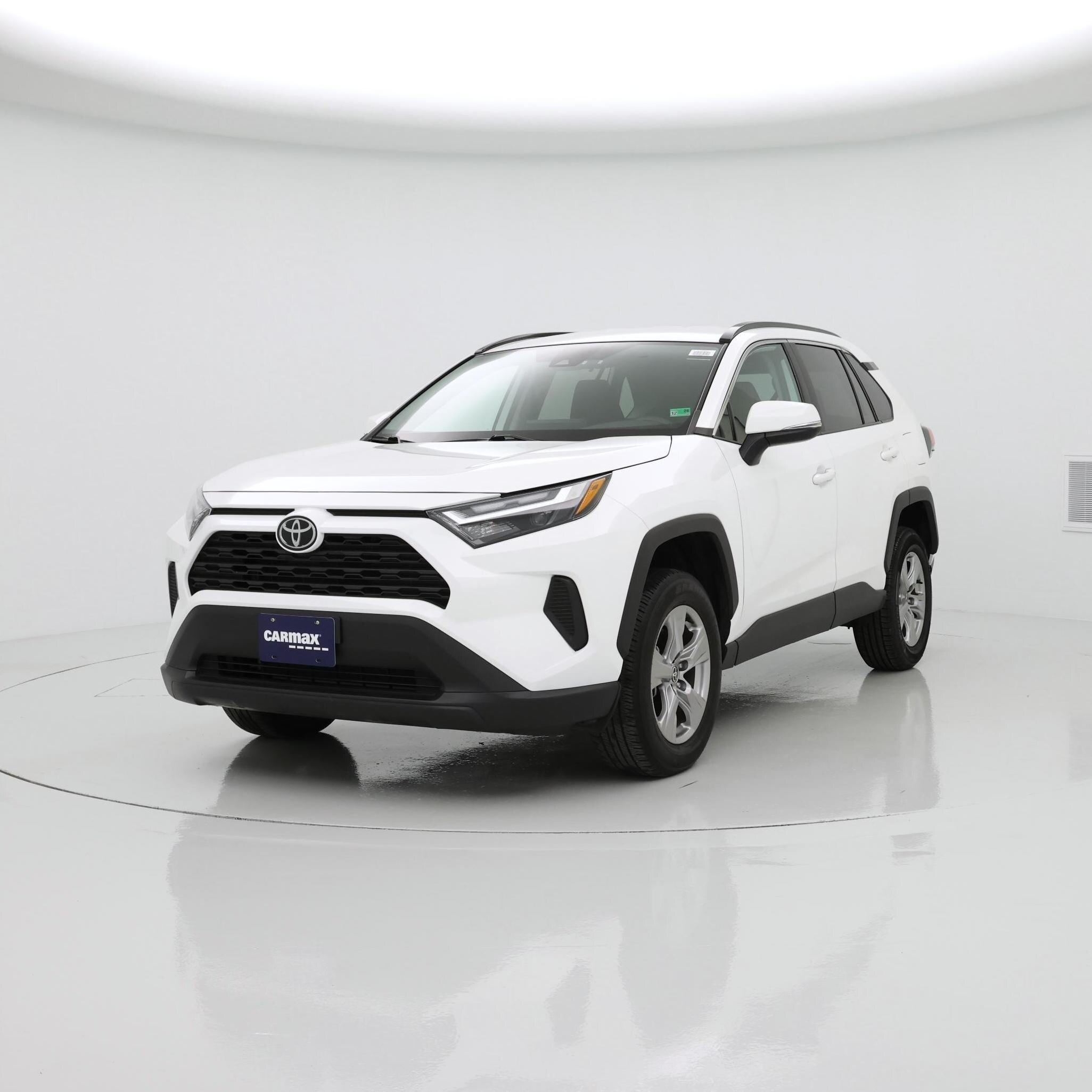 Thumbnail: 2022 Toyota RAV4 - 4