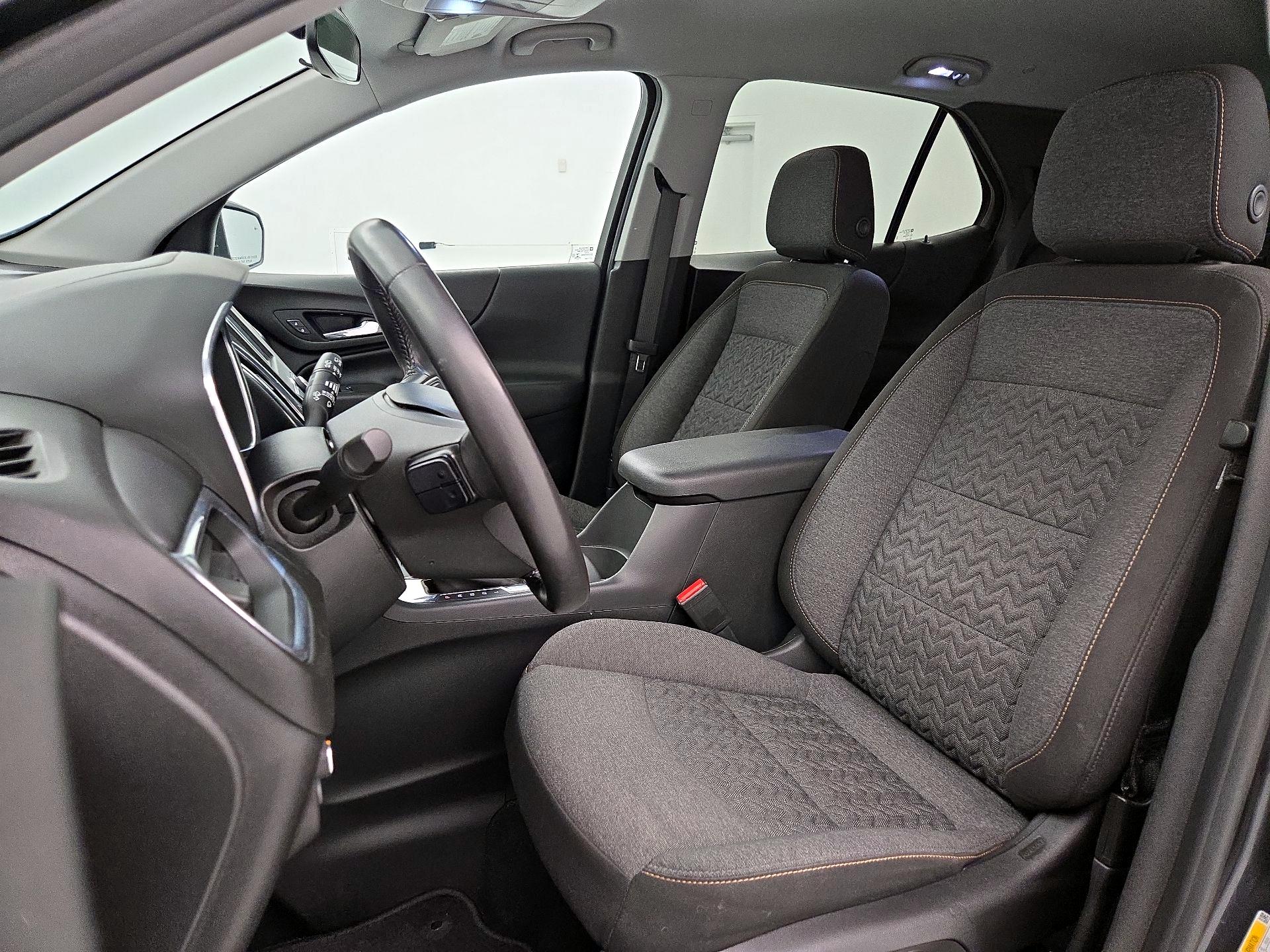 Thumbnail: 2022 Chevrolet Equinox - 11