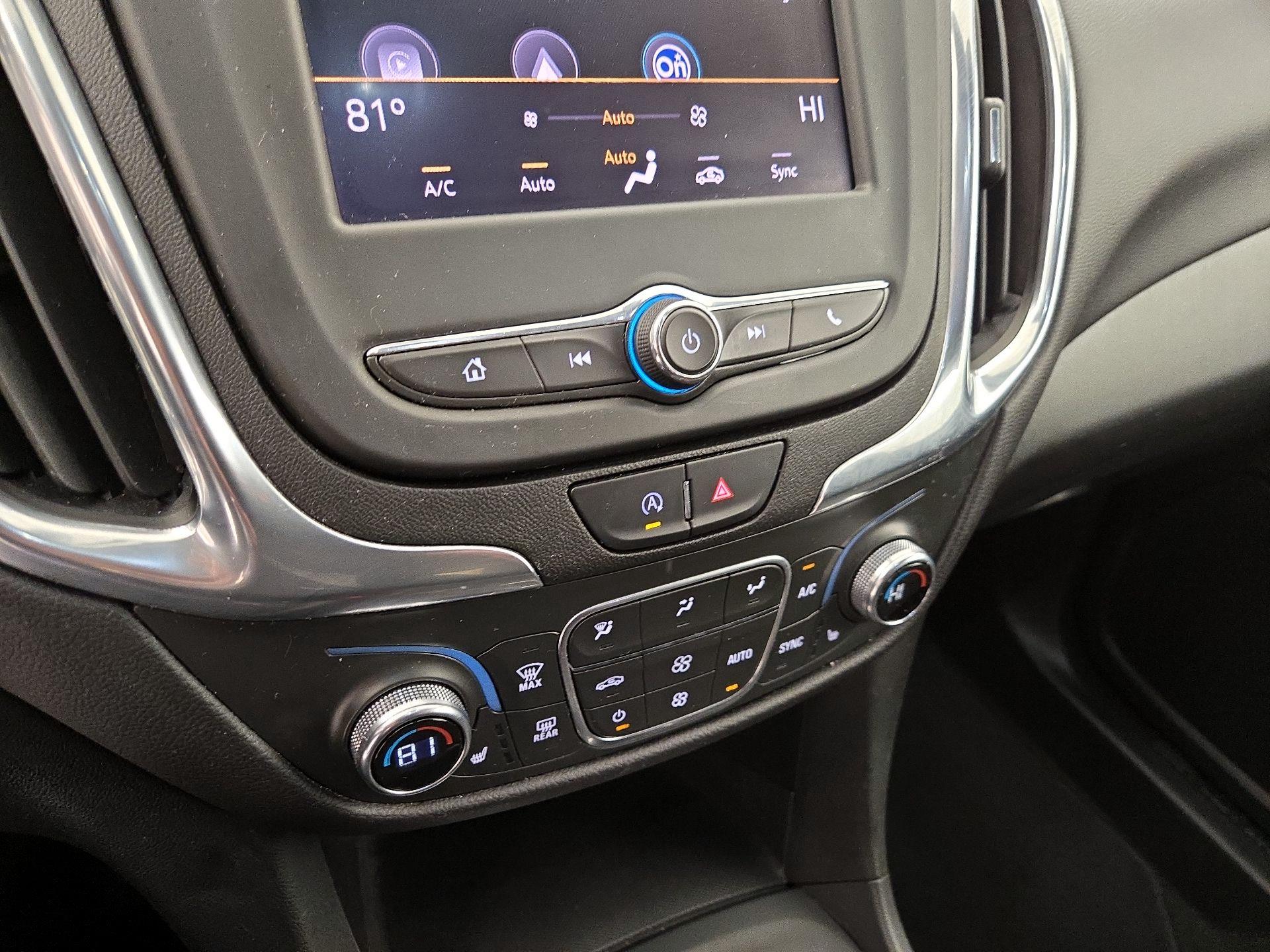 Thumbnail: 2022 Chevrolet Equinox - 16