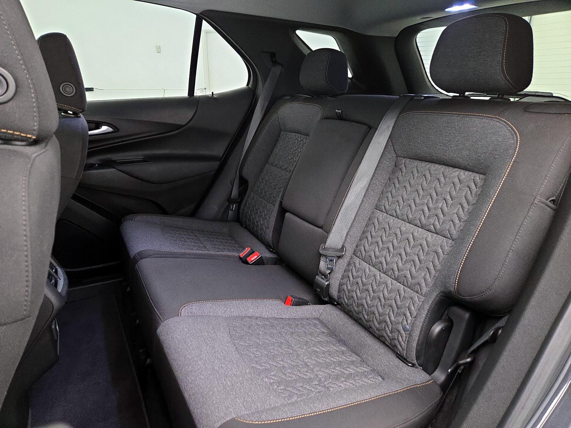 Thumbnail: 2022 Chevrolet Equinox - 19