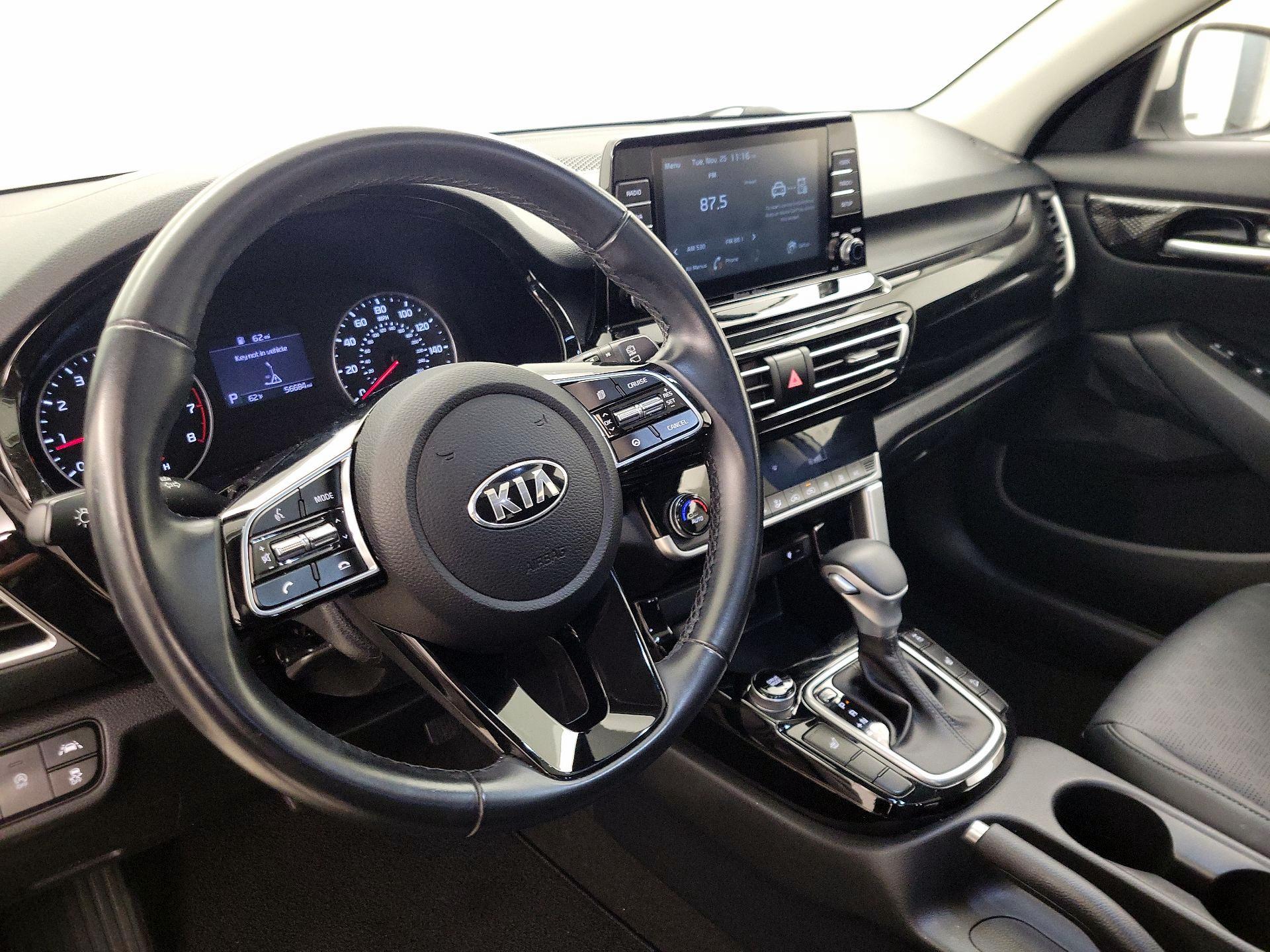 Thumbnail: 2021 Kia Seltos - 9