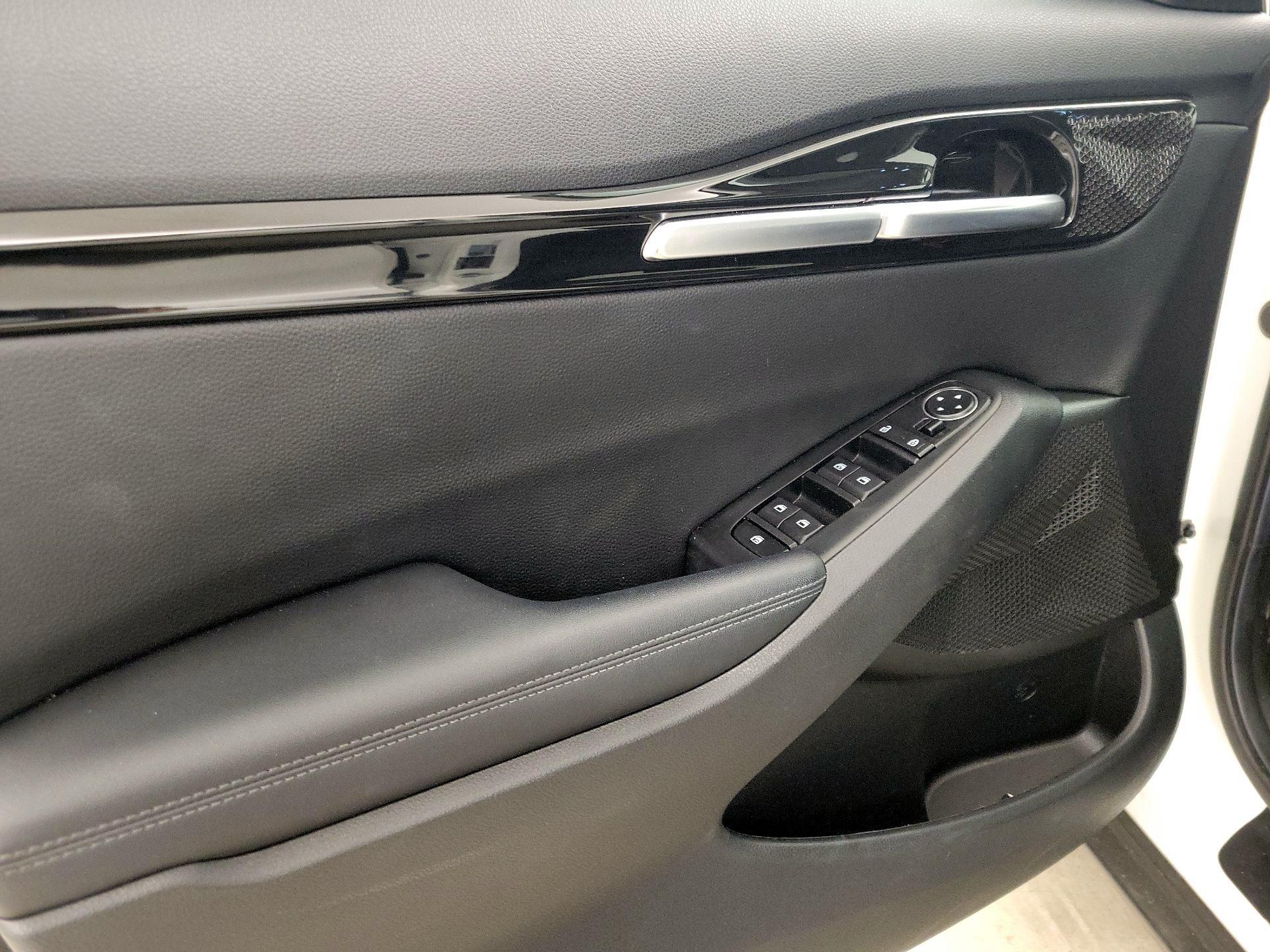 Thumbnail: 2021 Kia Seltos - 12