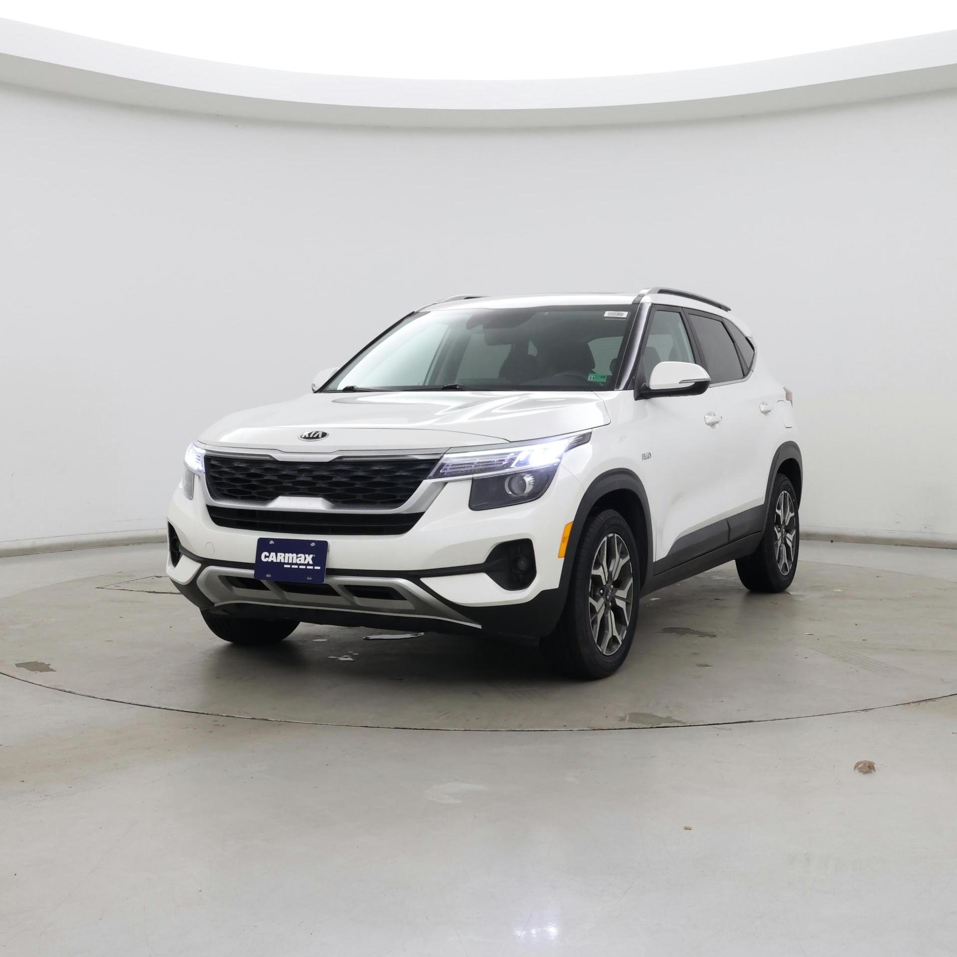 Thumbnail: 2021 Kia Seltos - 4