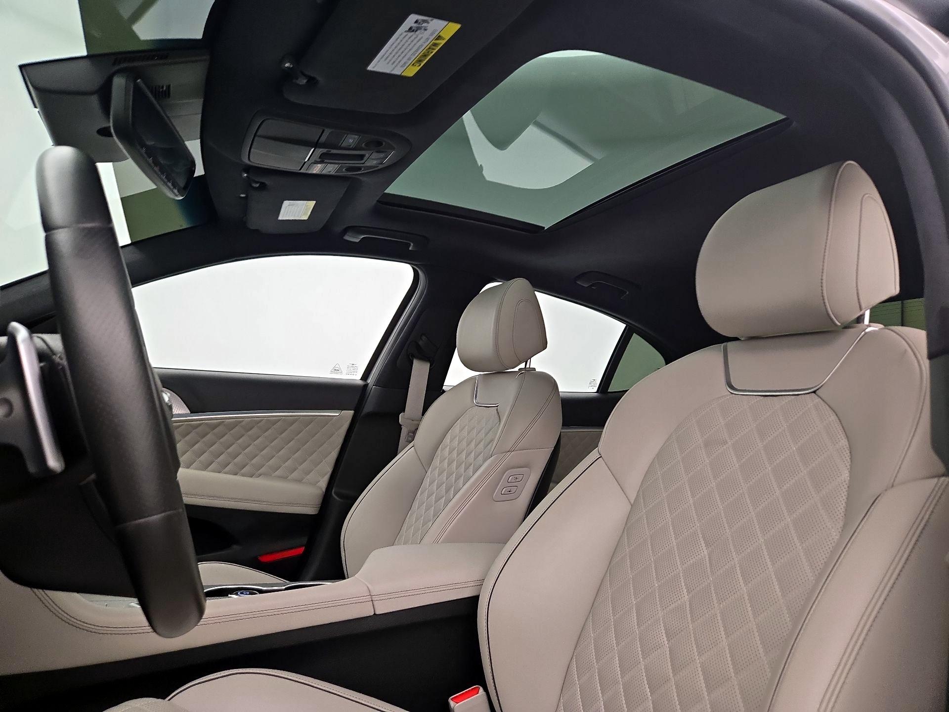 Thumbnail: 2022 Genesis G70 - 20