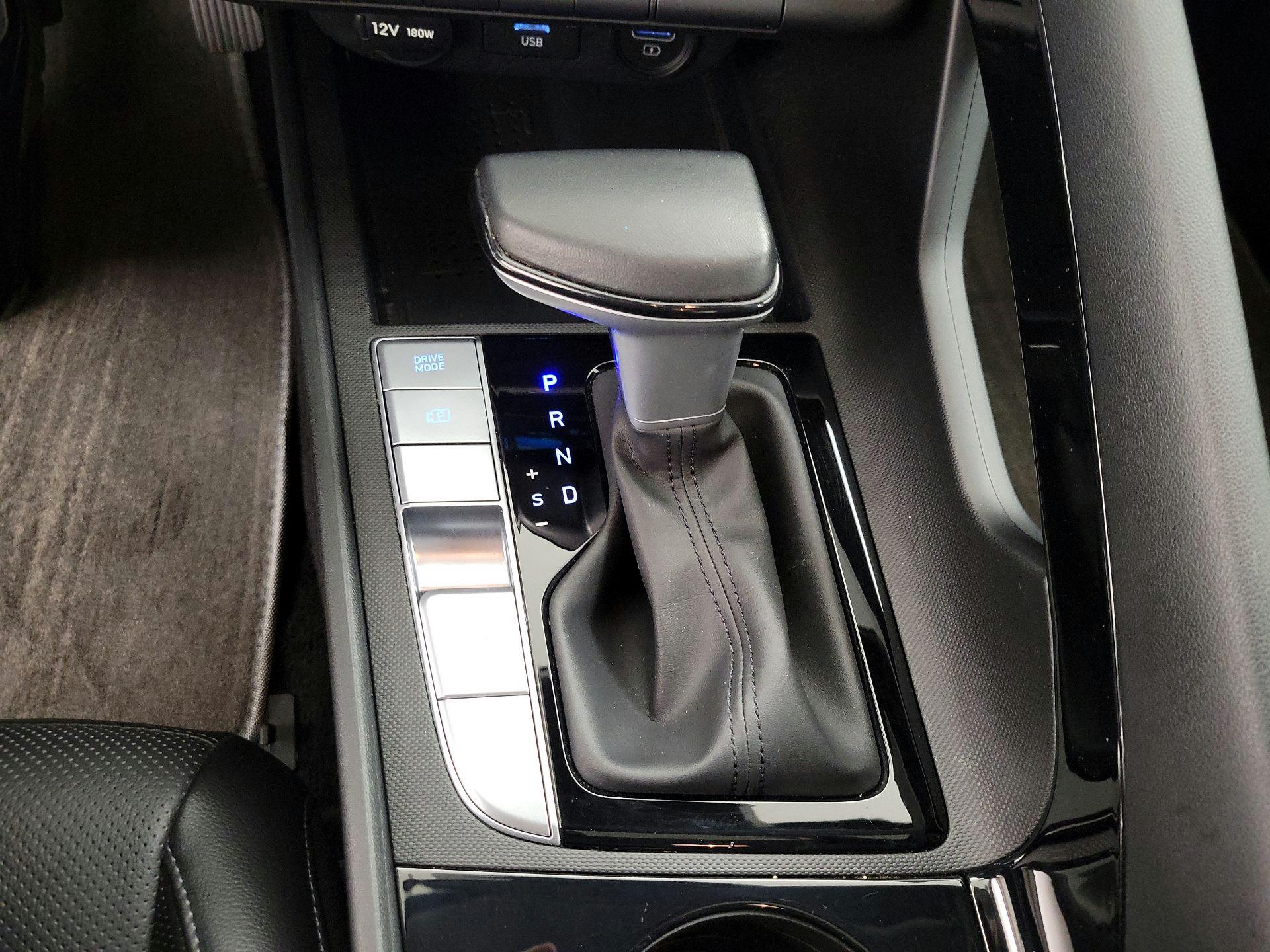 Thumbnail: 2023 Hyundai Elantra - 18