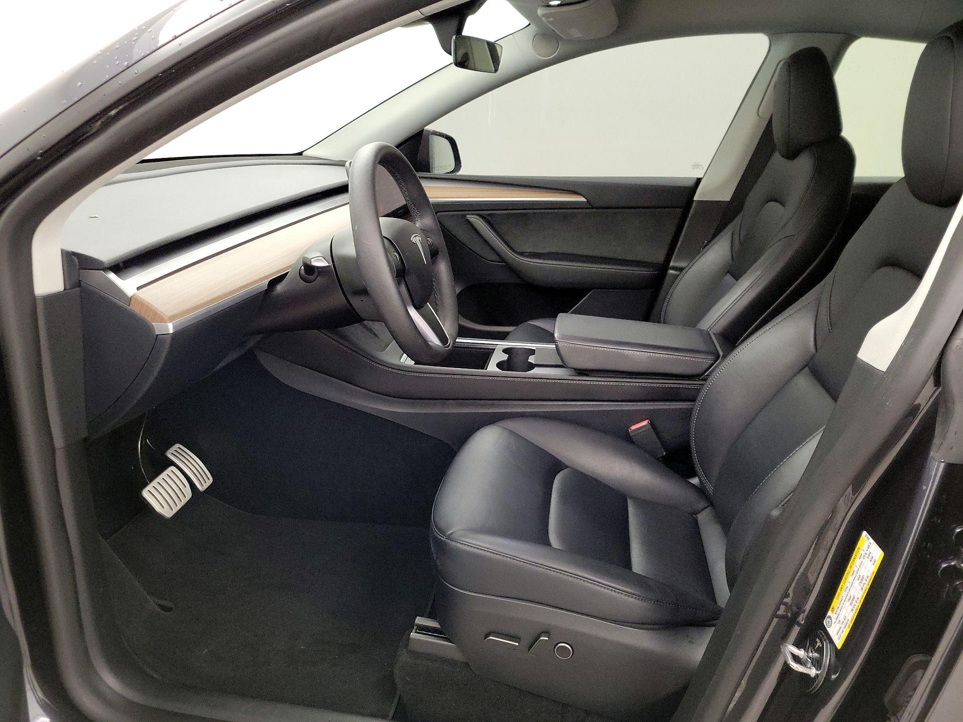 Thumbnail: 2025 Tesla Model Y - 11