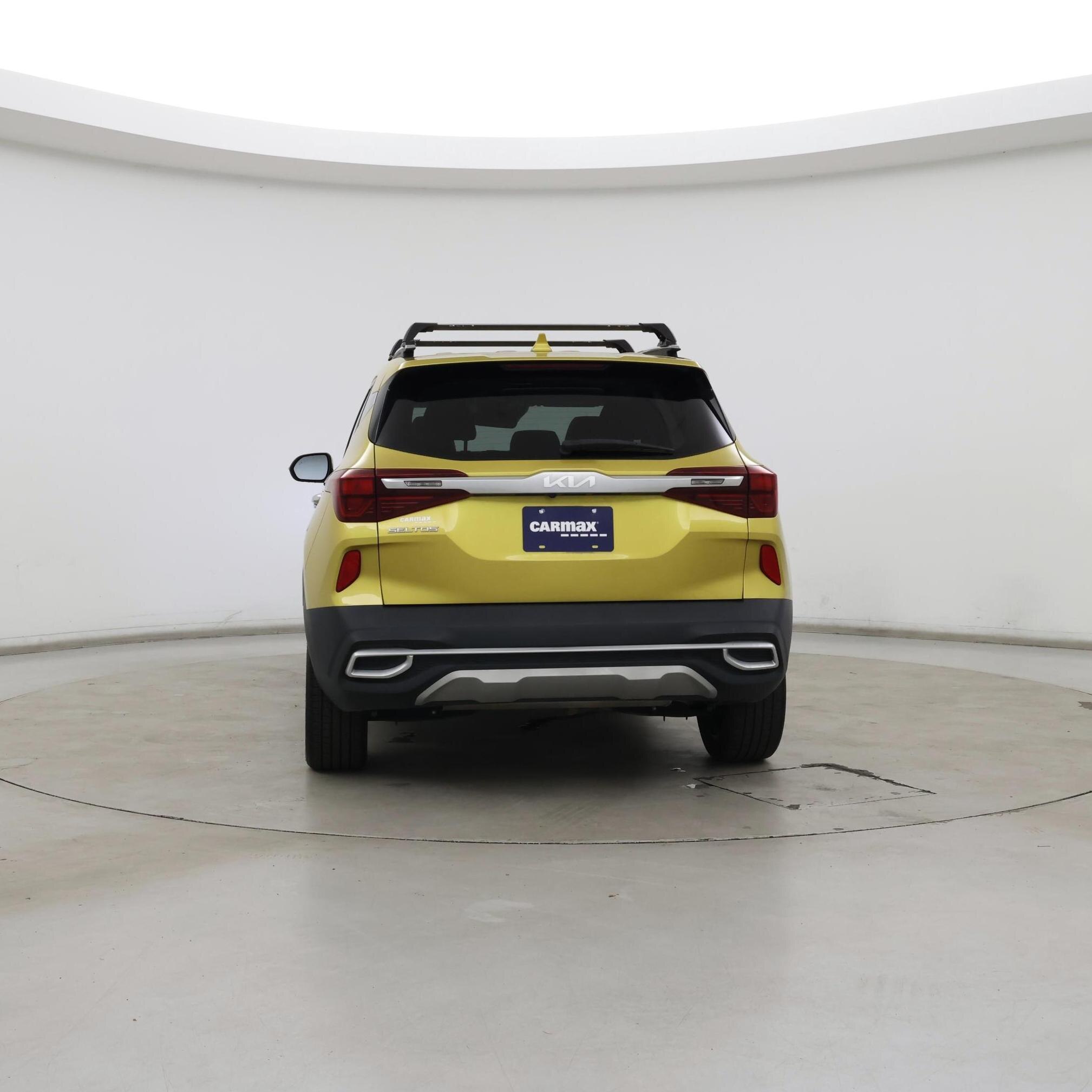 Thumbnail: 2023 Kia Seltos - 6