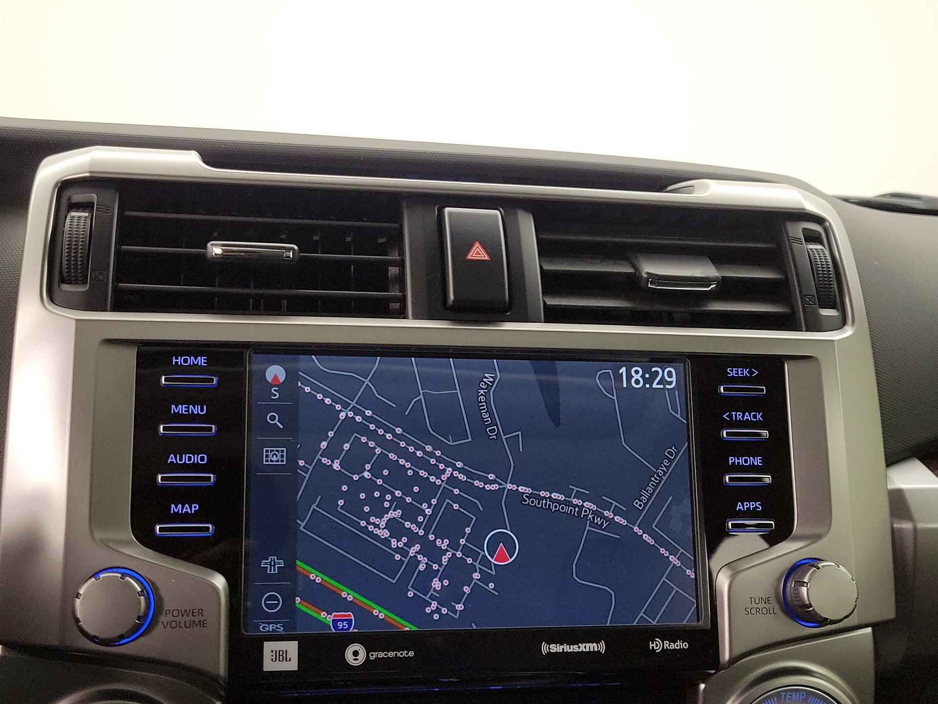 Thumbnail: 2022 Toyota 4Runner - 14