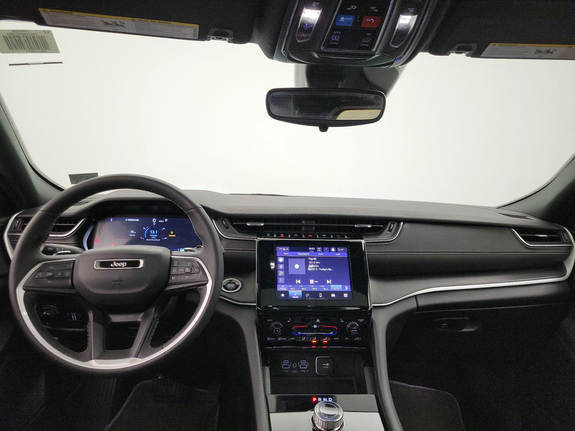 Thumbnail: 2023 Jeep Grand Cherokee - 9