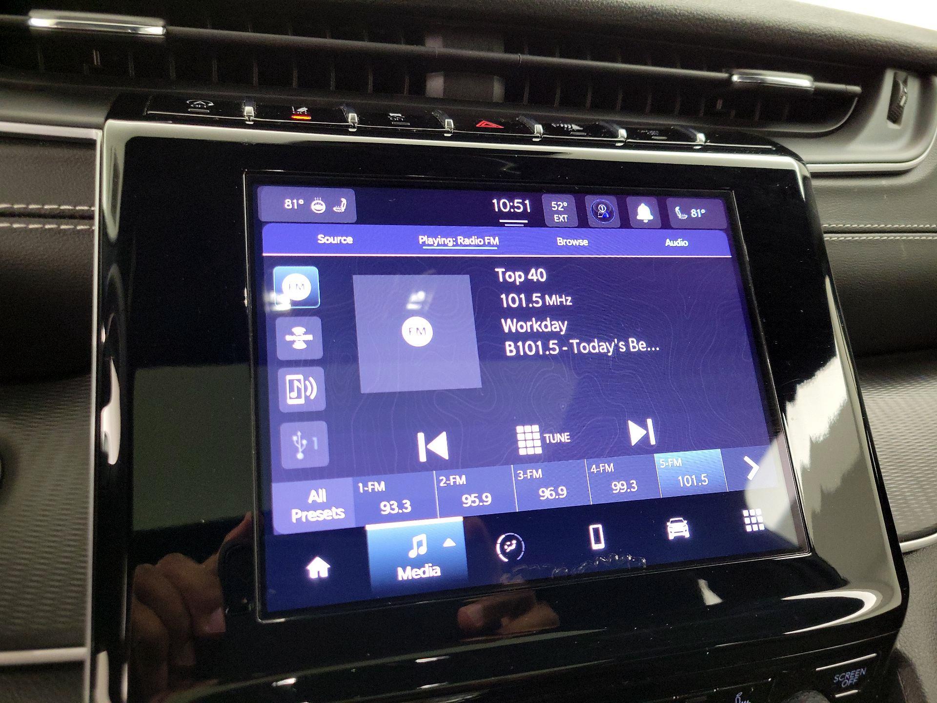 Thumbnail: 2023 Jeep Grand Cherokee - 15