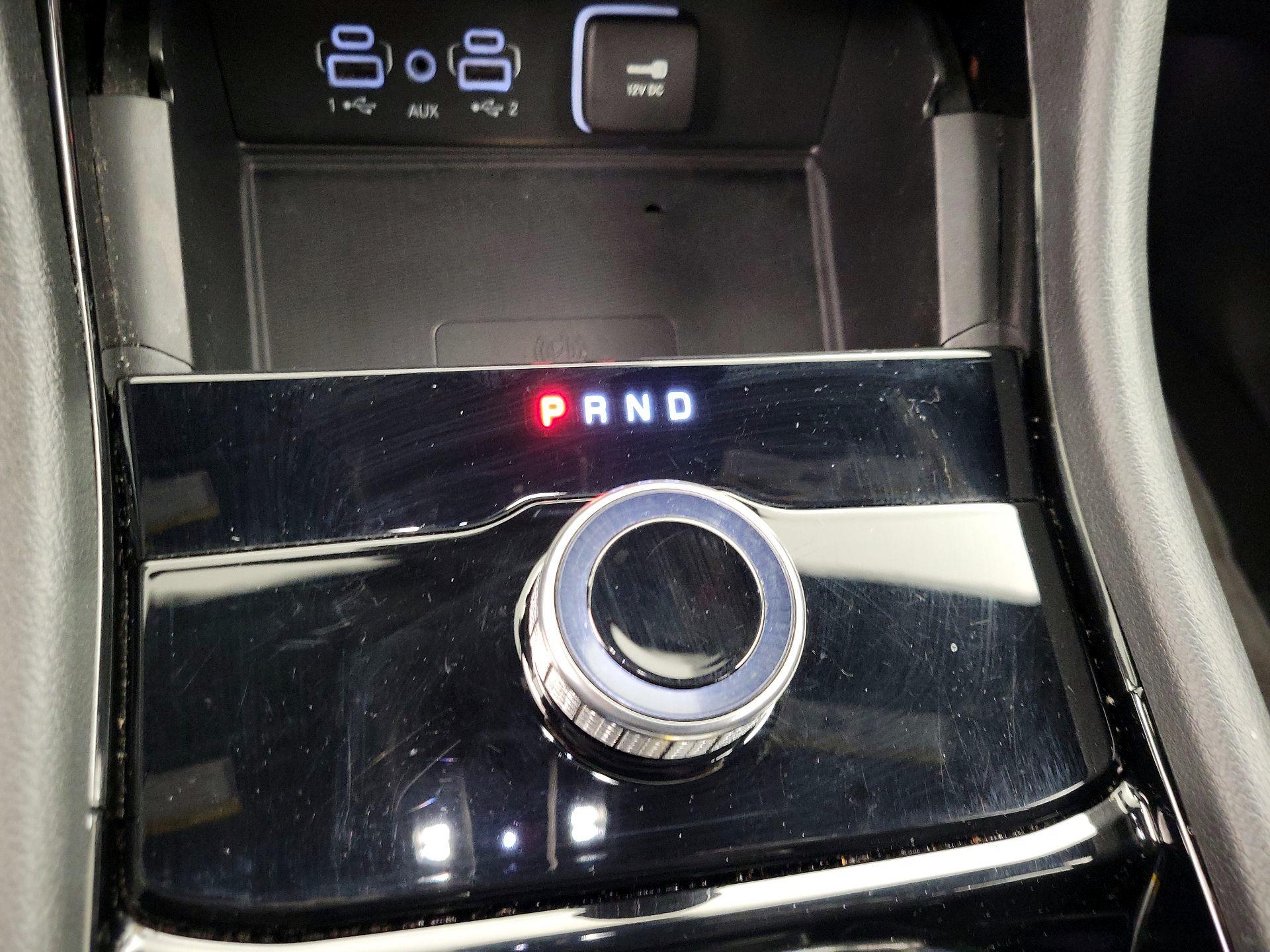 Thumbnail: 2023 Jeep Grand Cherokee - 17