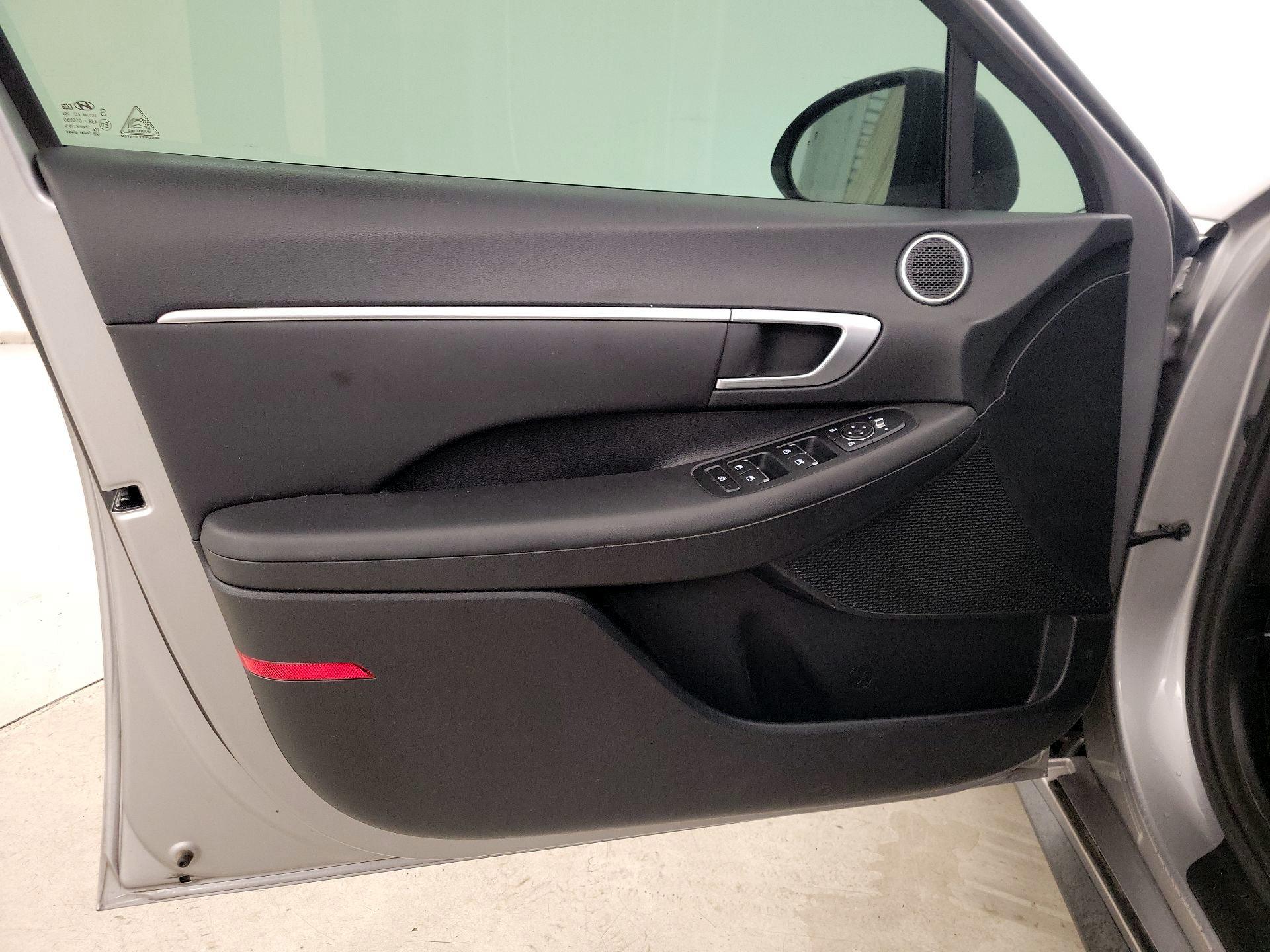 Thumbnail: 2021 Hyundai Sonata - 12