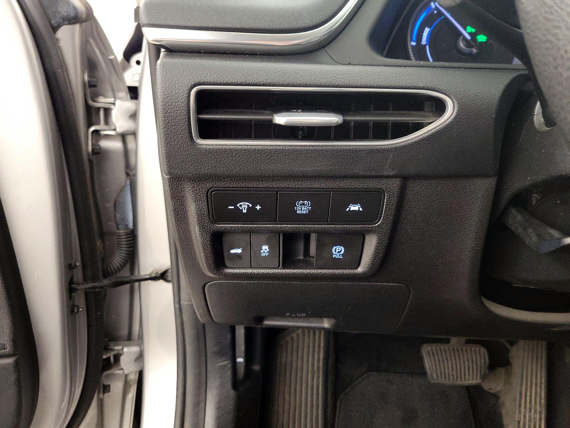 Thumbnail: 2021 Hyundai Sonata - 13