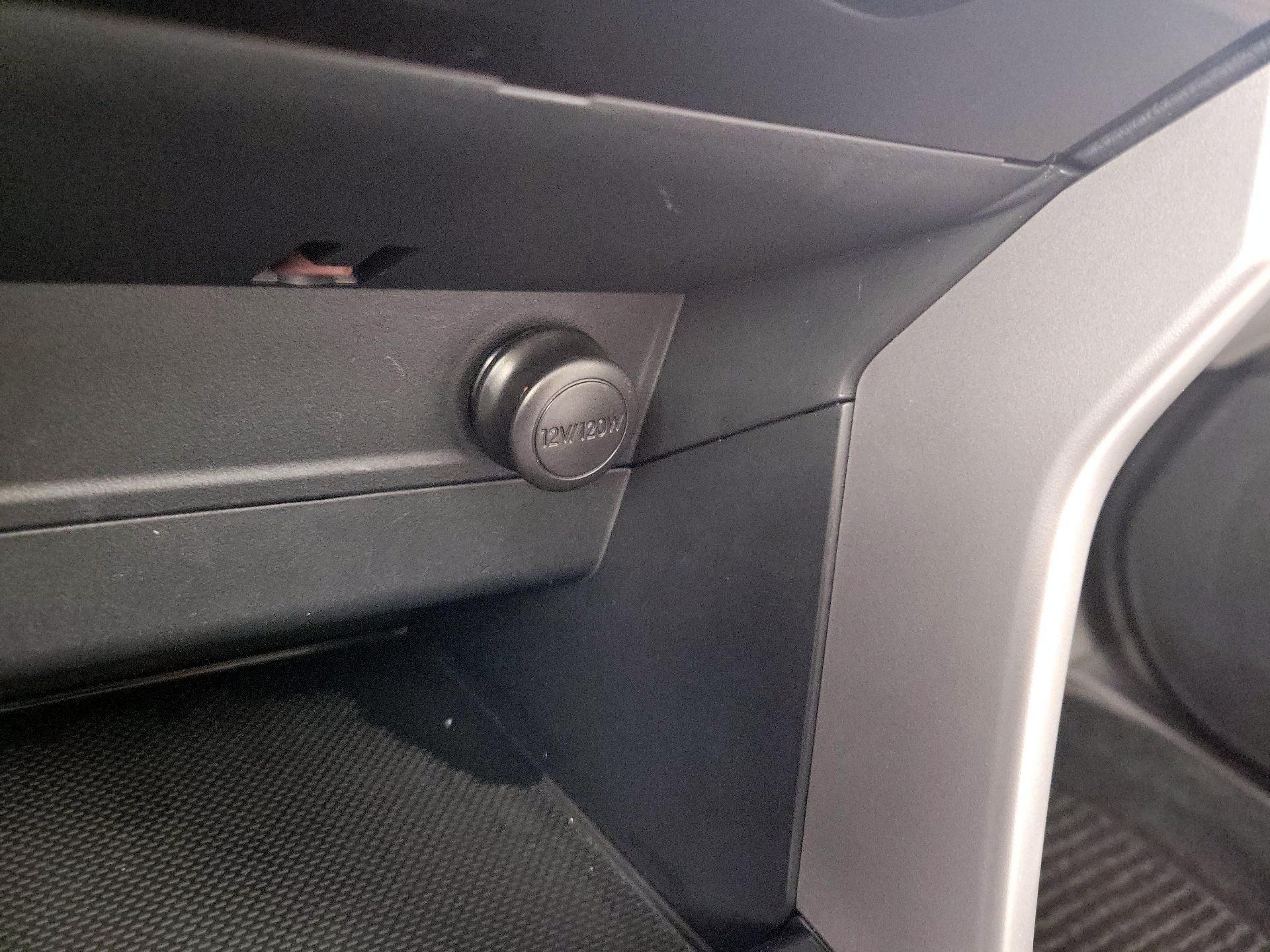 Thumbnail: 2017 Subaru Forester - 18