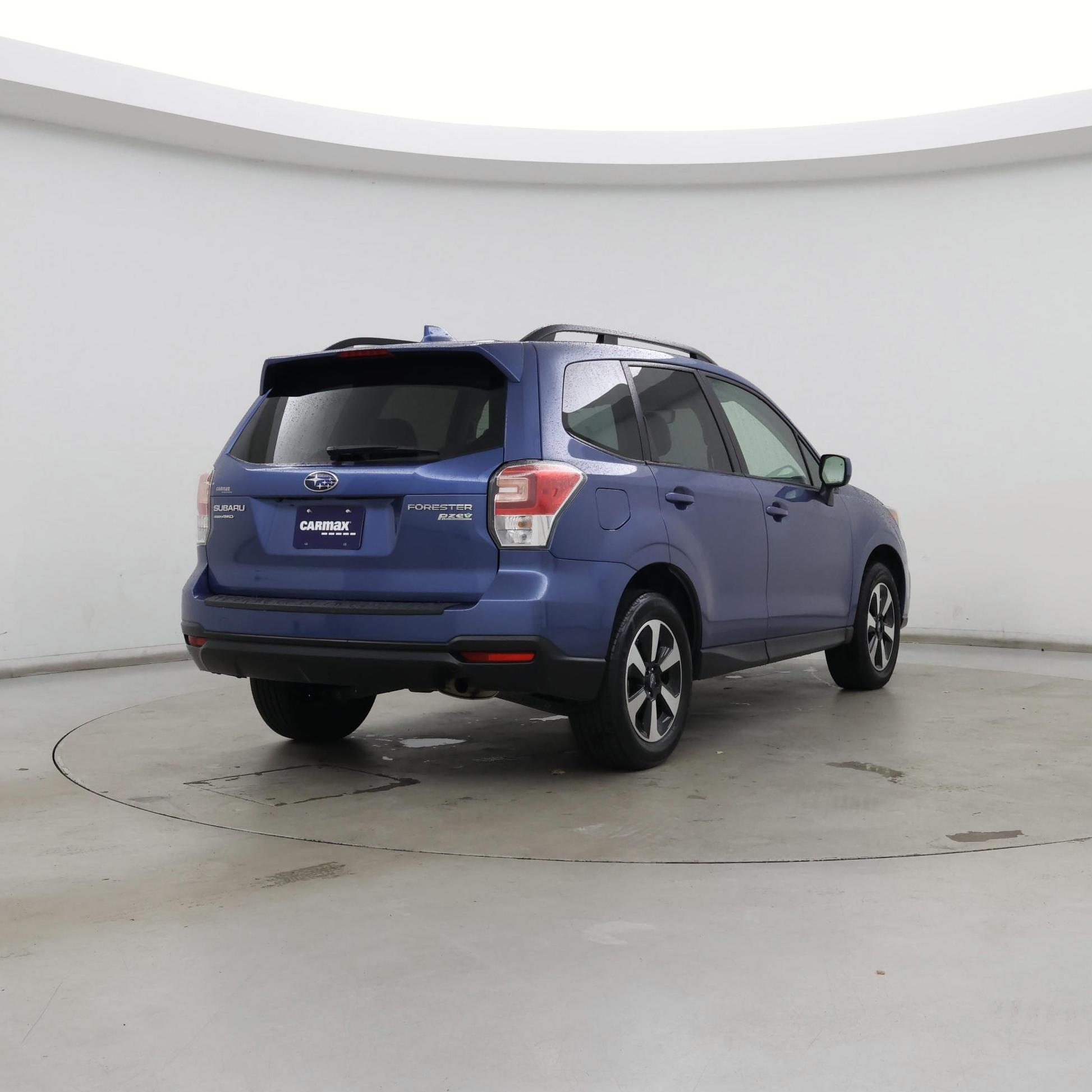 Thumbnail: 2017 Subaru Forester - 8