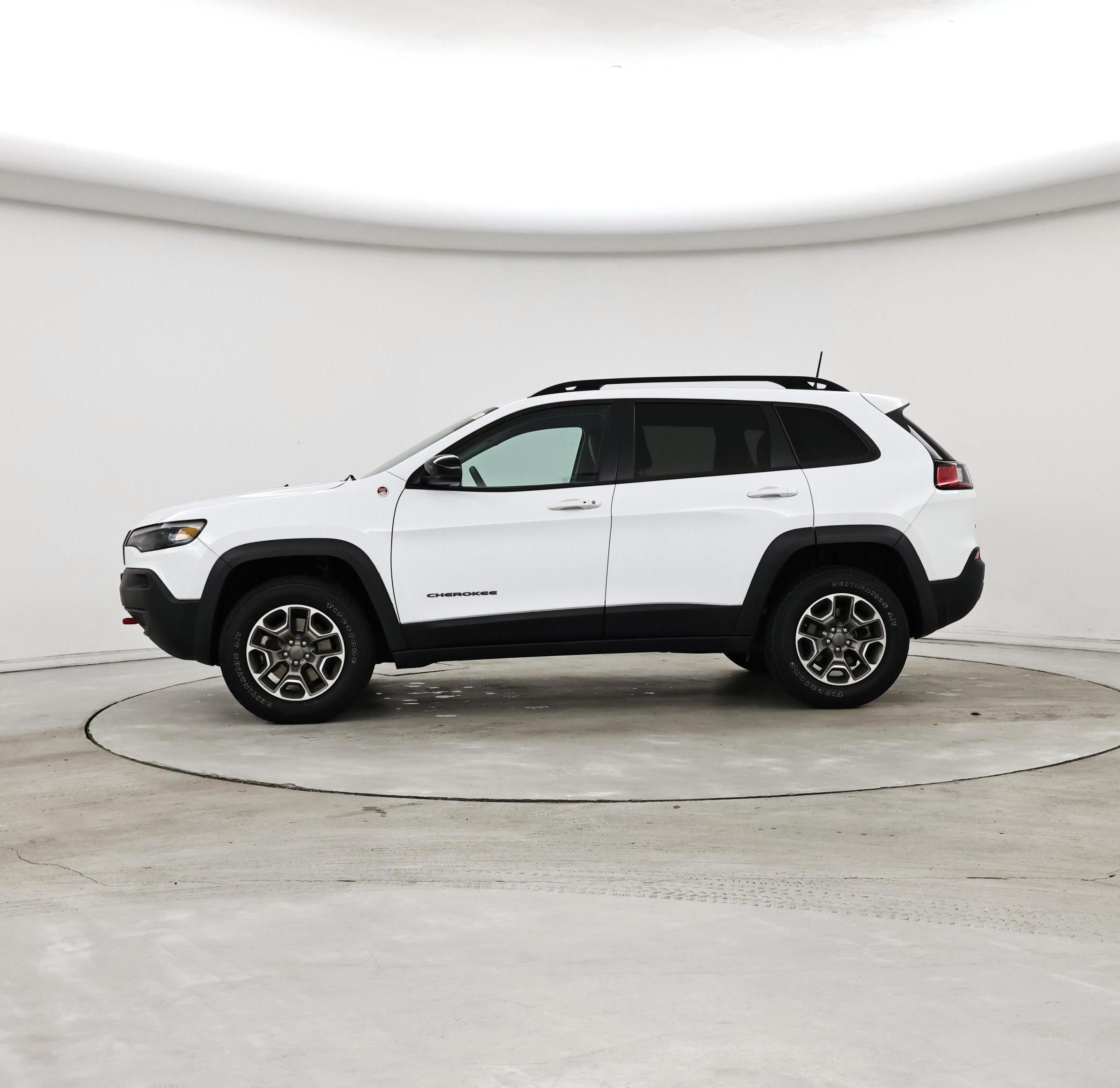 Thumbnail: 2022 Jeep Cherokee - 3