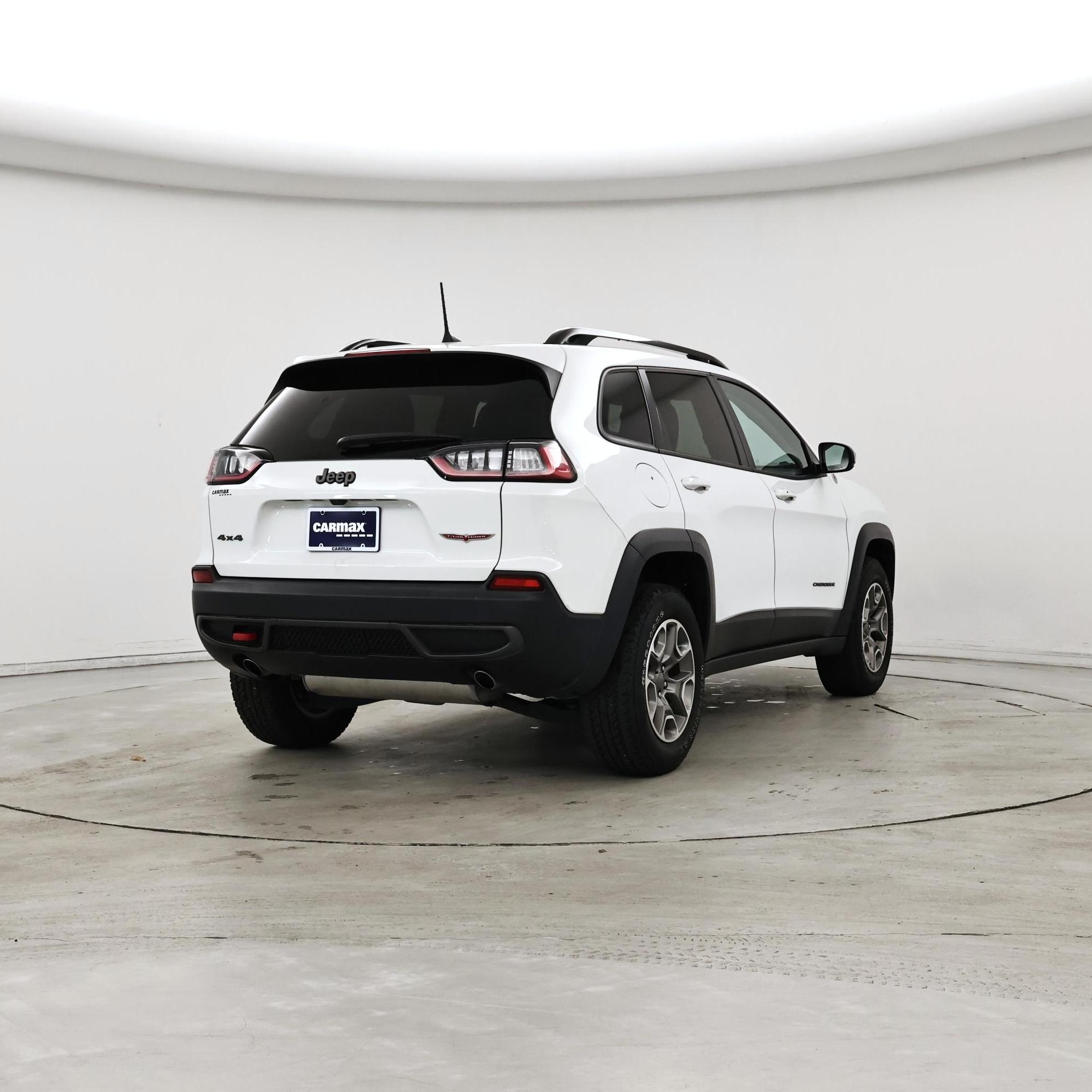 Thumbnail: 2022 Jeep Cherokee - 8