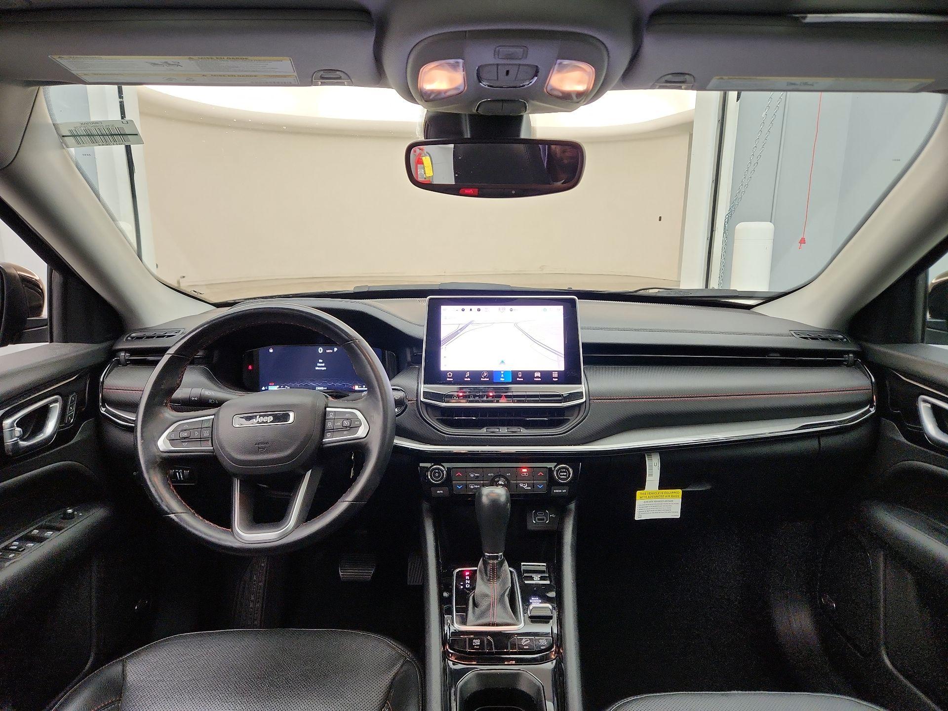 Thumbnail: 2022 Jeep Compass - 9