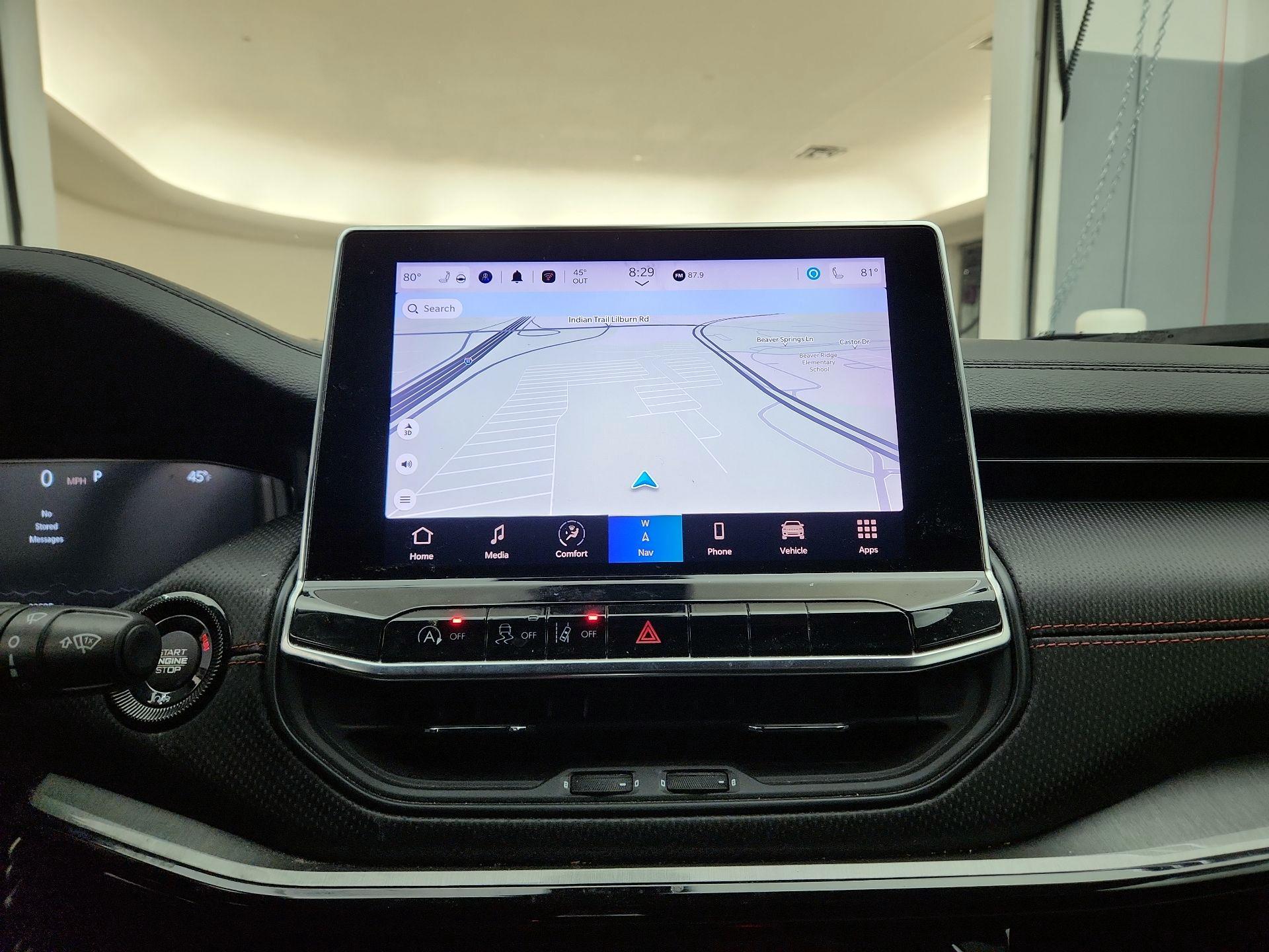 Thumbnail: 2022 Jeep Compass - 14