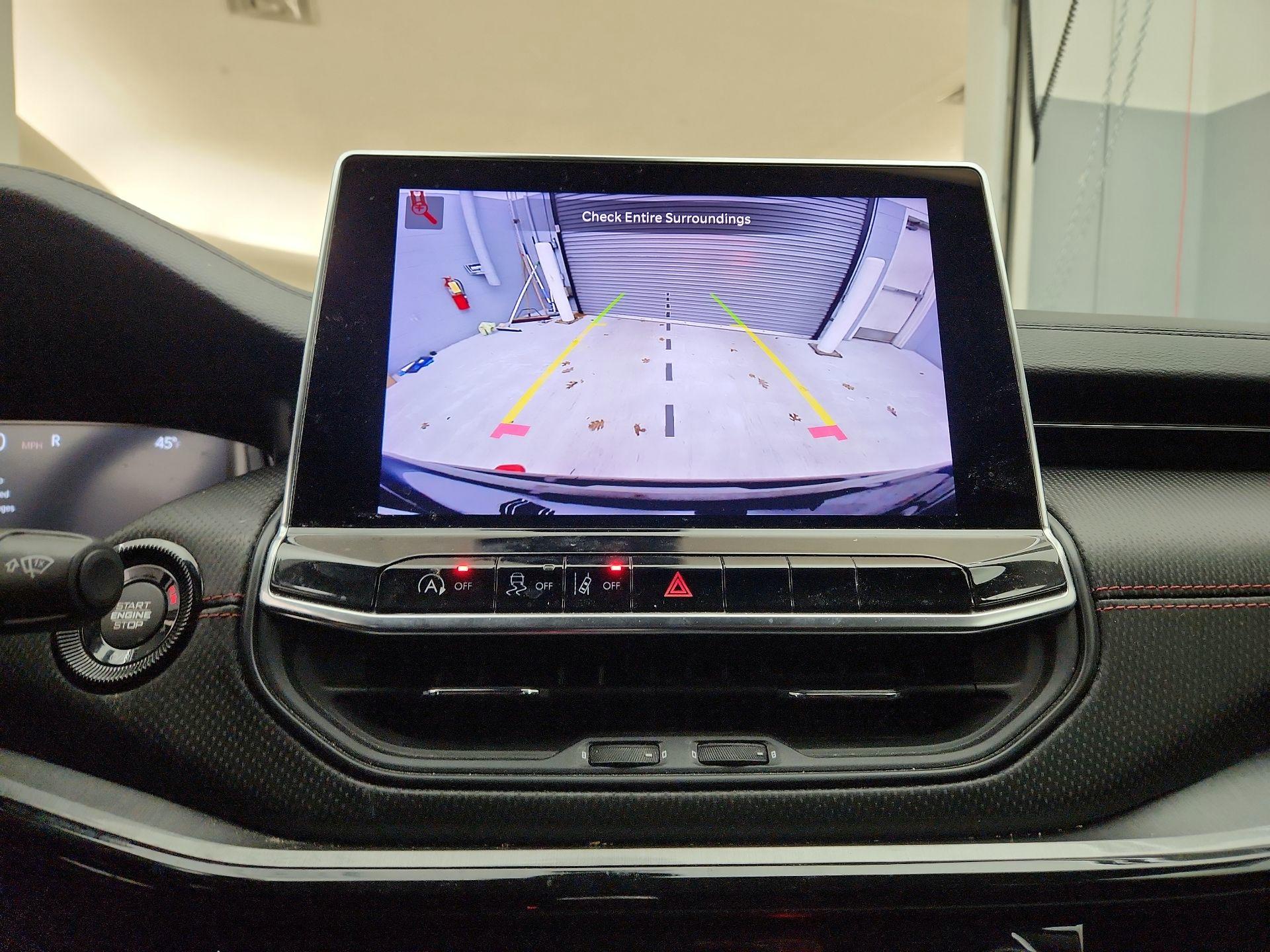 Thumbnail: 2022 Jeep Compass - 15