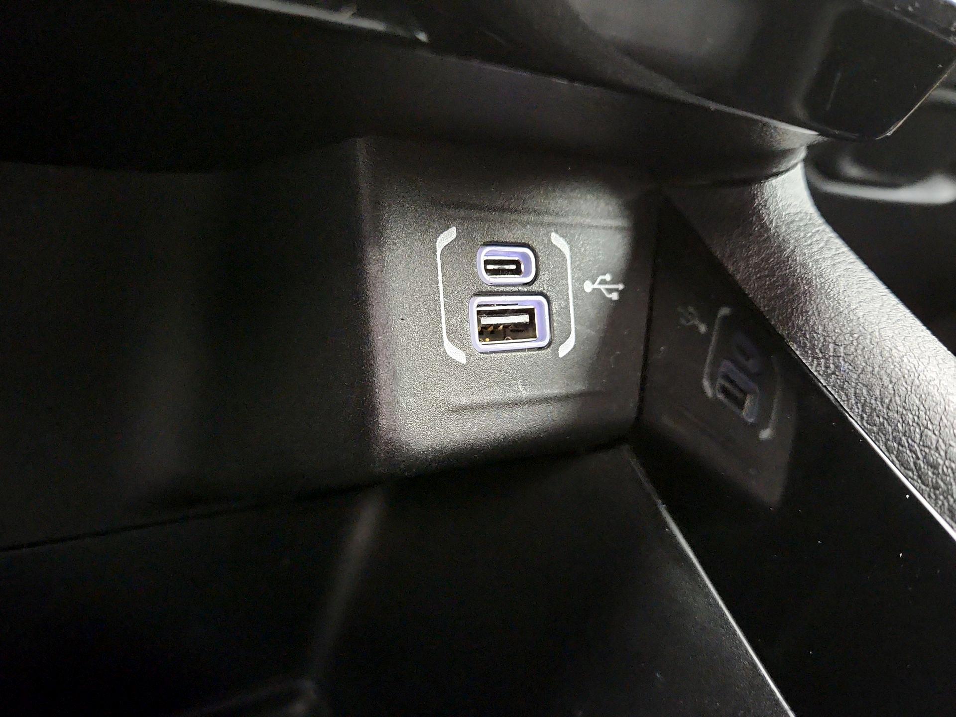 Thumbnail: 2022 Jeep Compass - 19