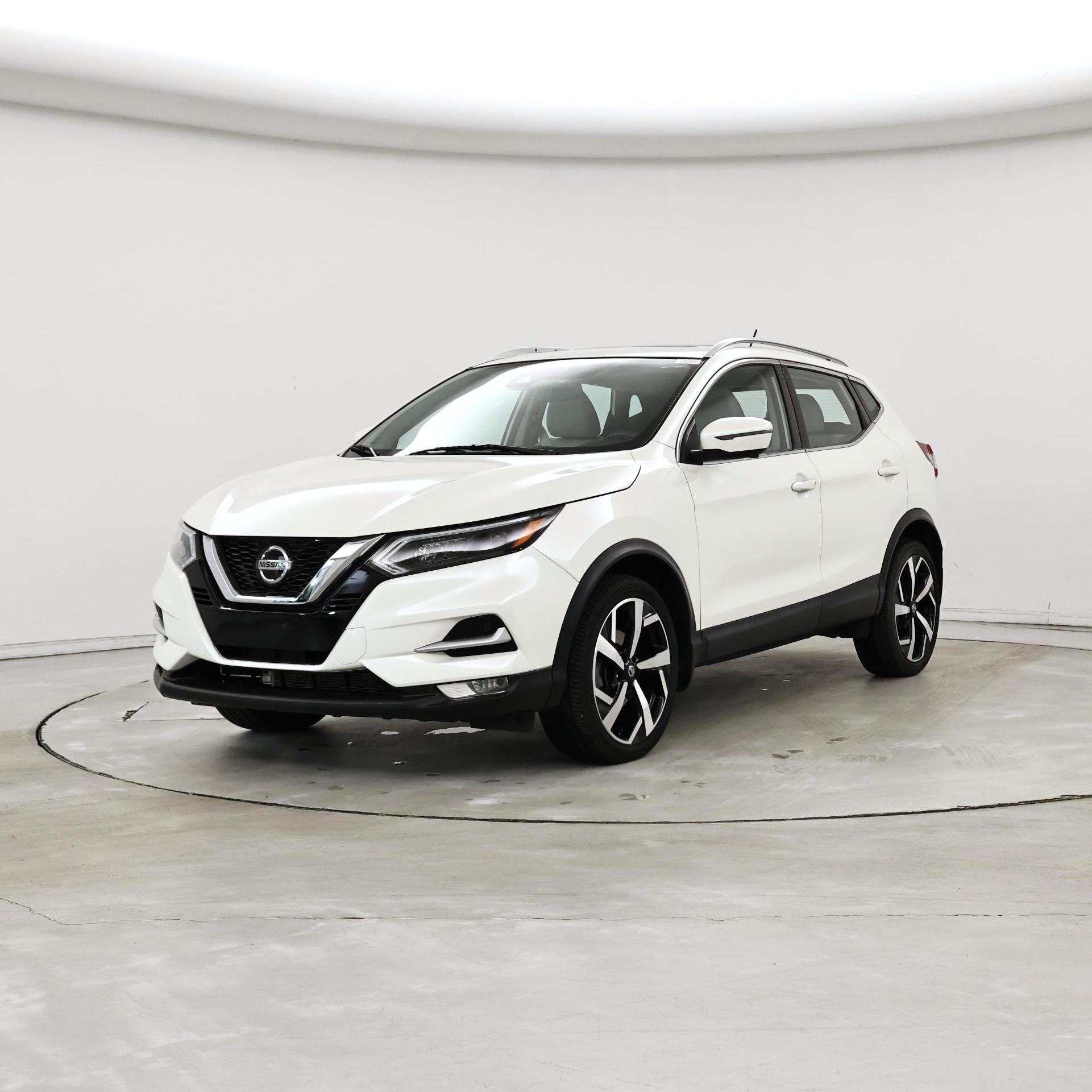 Thumbnail: 2021 Nissan Rogue Sport - 4