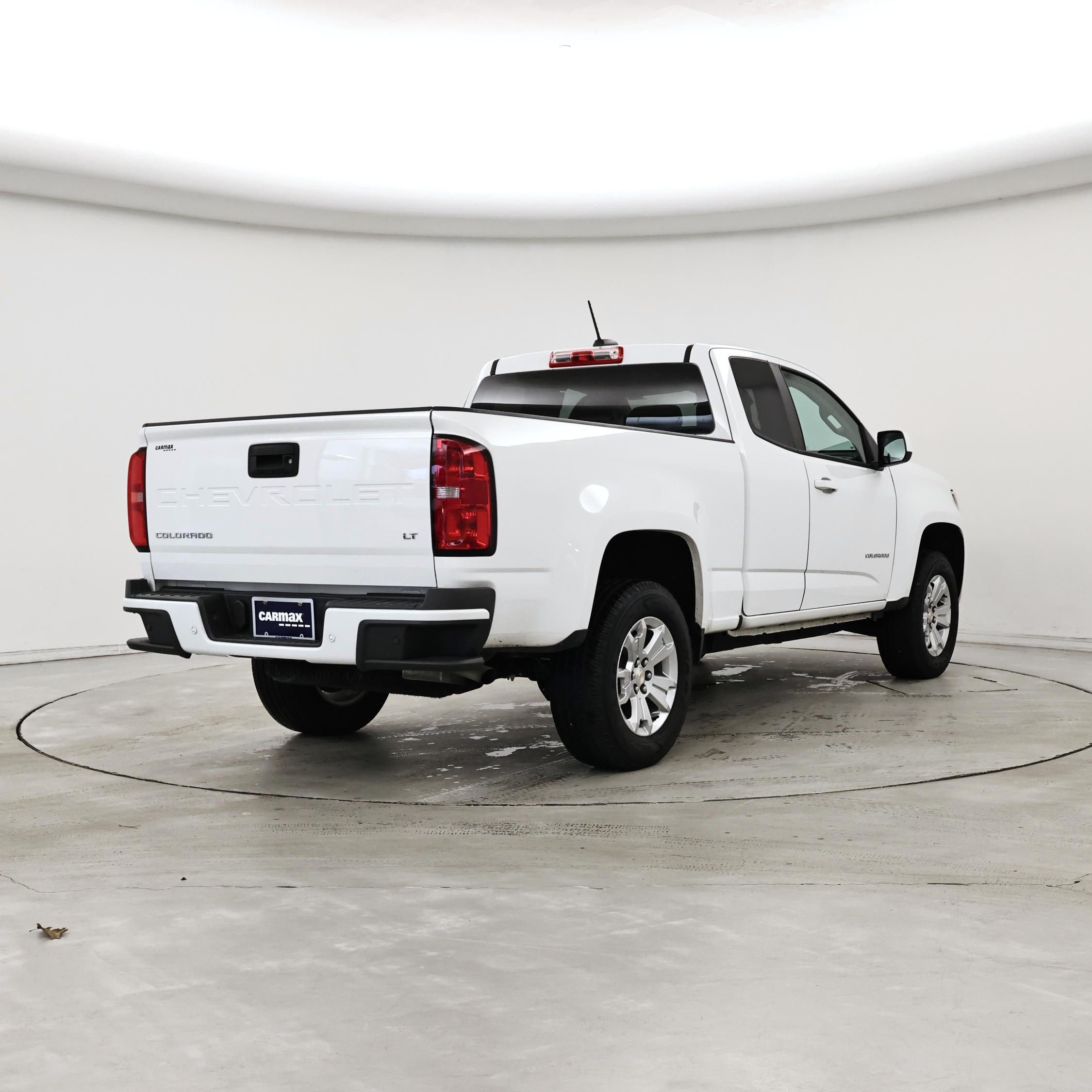 Thumbnail: 2022 Chevrolet Colorado - 8