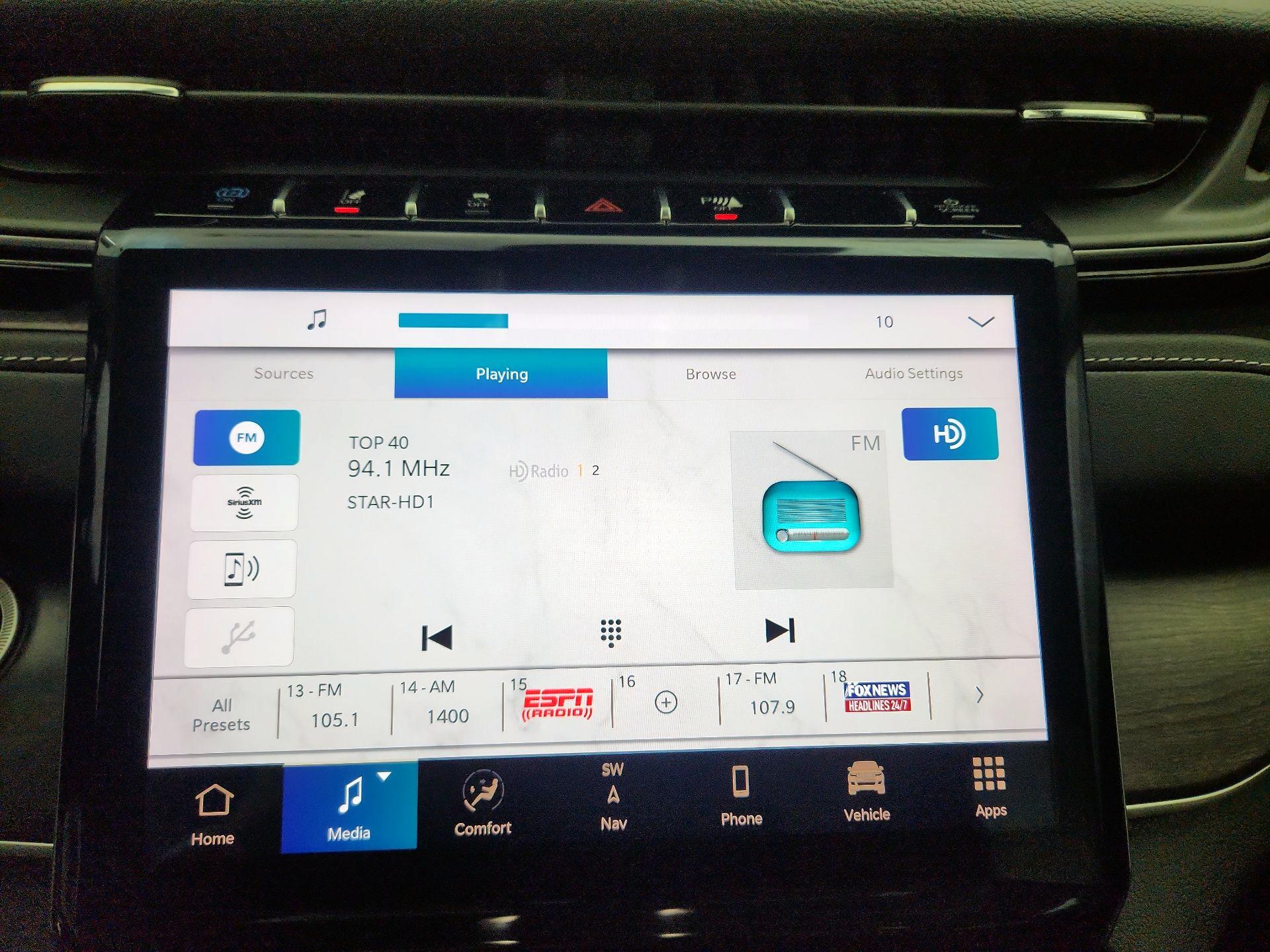 Thumbnail: 2023 Jeep Grand Cherokee - 16