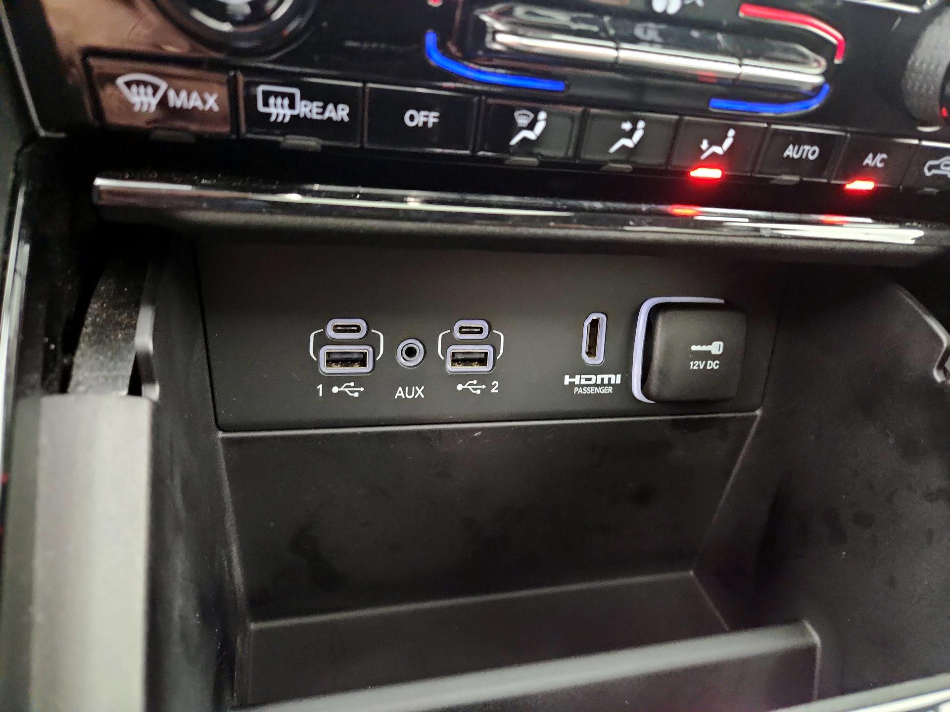 Thumbnail: 2023 Jeep Grand Cherokee - 19