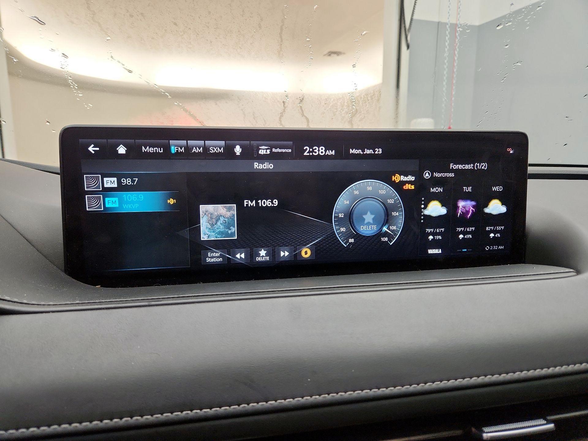 Thumbnail: 2021 Genesis G80 - 16