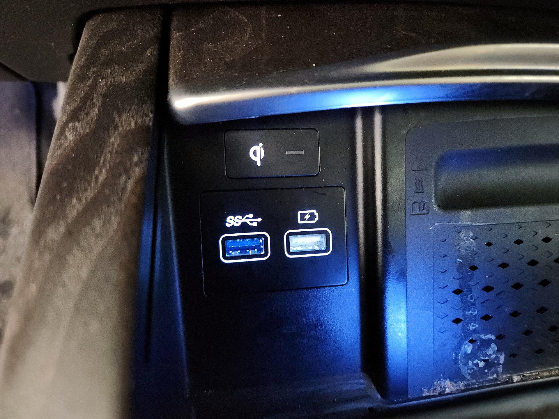 Thumbnail: 2021 Genesis G80 - 19