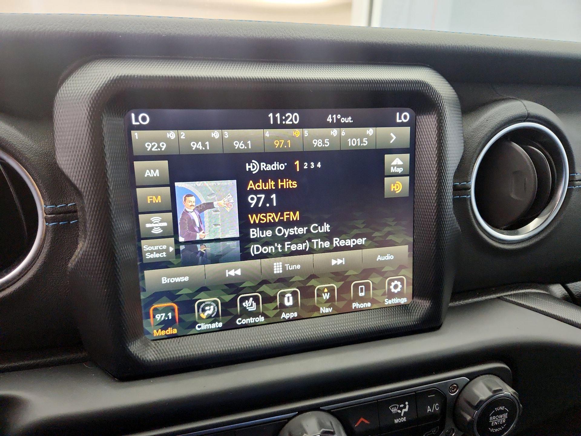 Thumbnail: 2023 Jeep Wrangler - 16