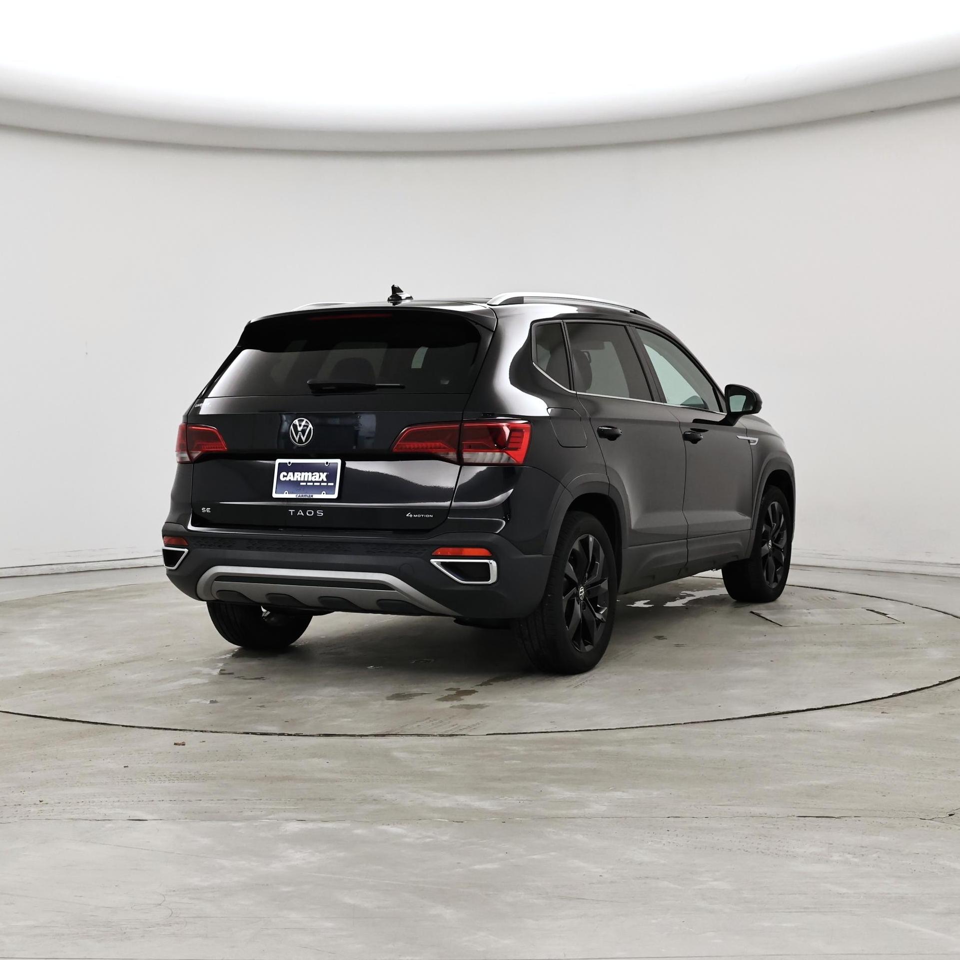 Thumbnail: 2022 Volkswagen Taos - 8