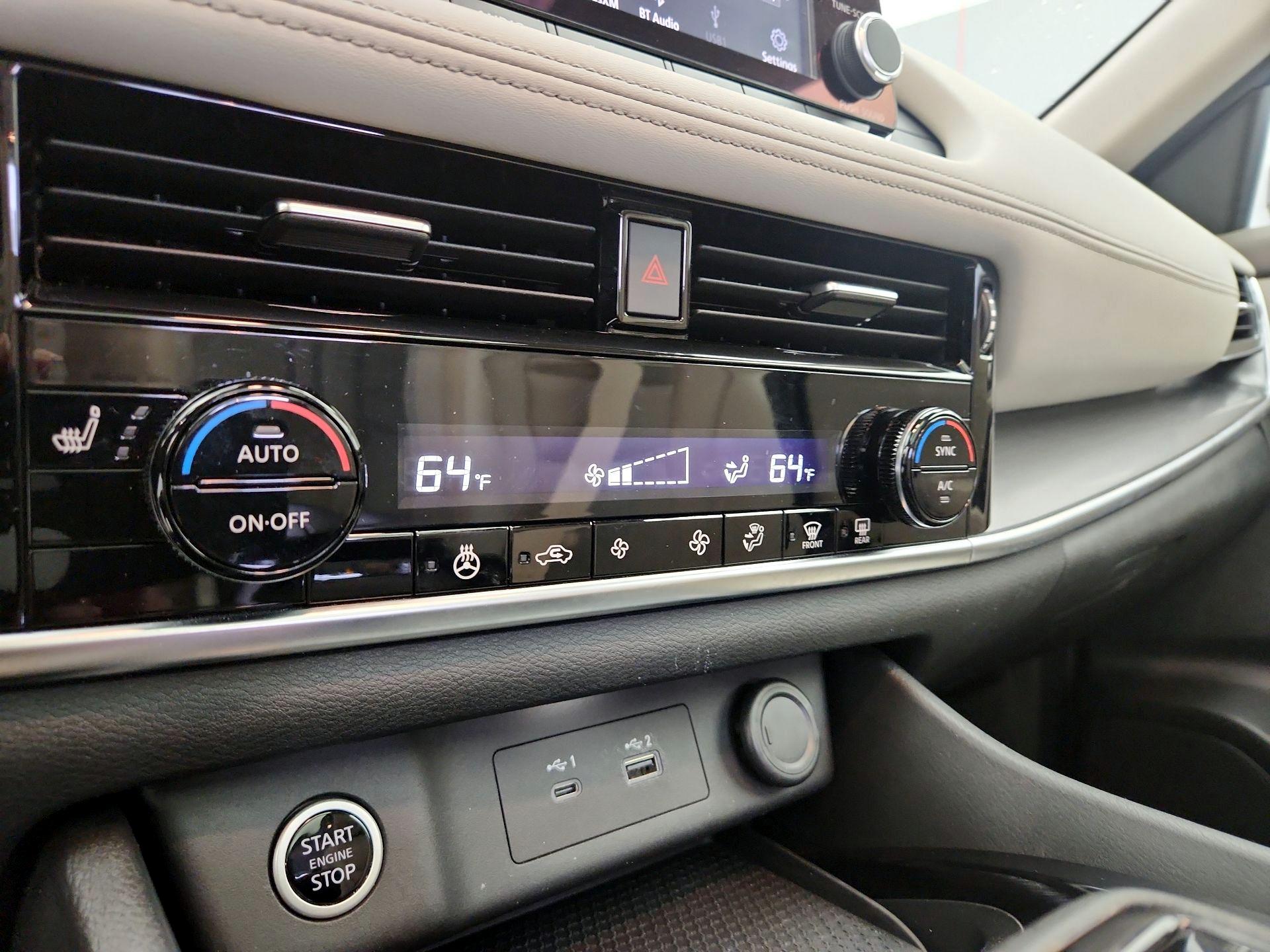 Thumbnail: 2021 Nissan Rogue - 16