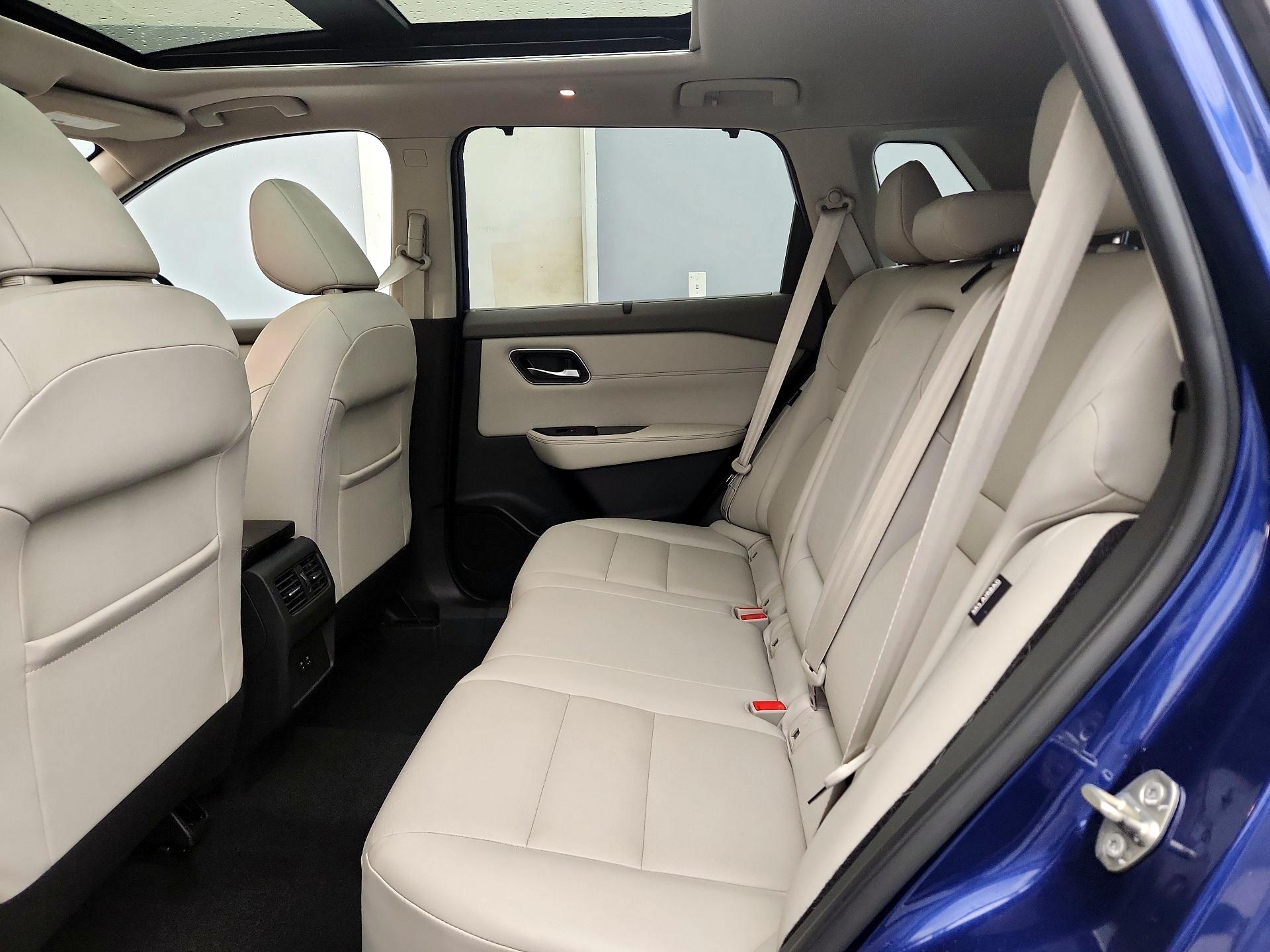 Thumbnail: 2021 Nissan Rogue - 20