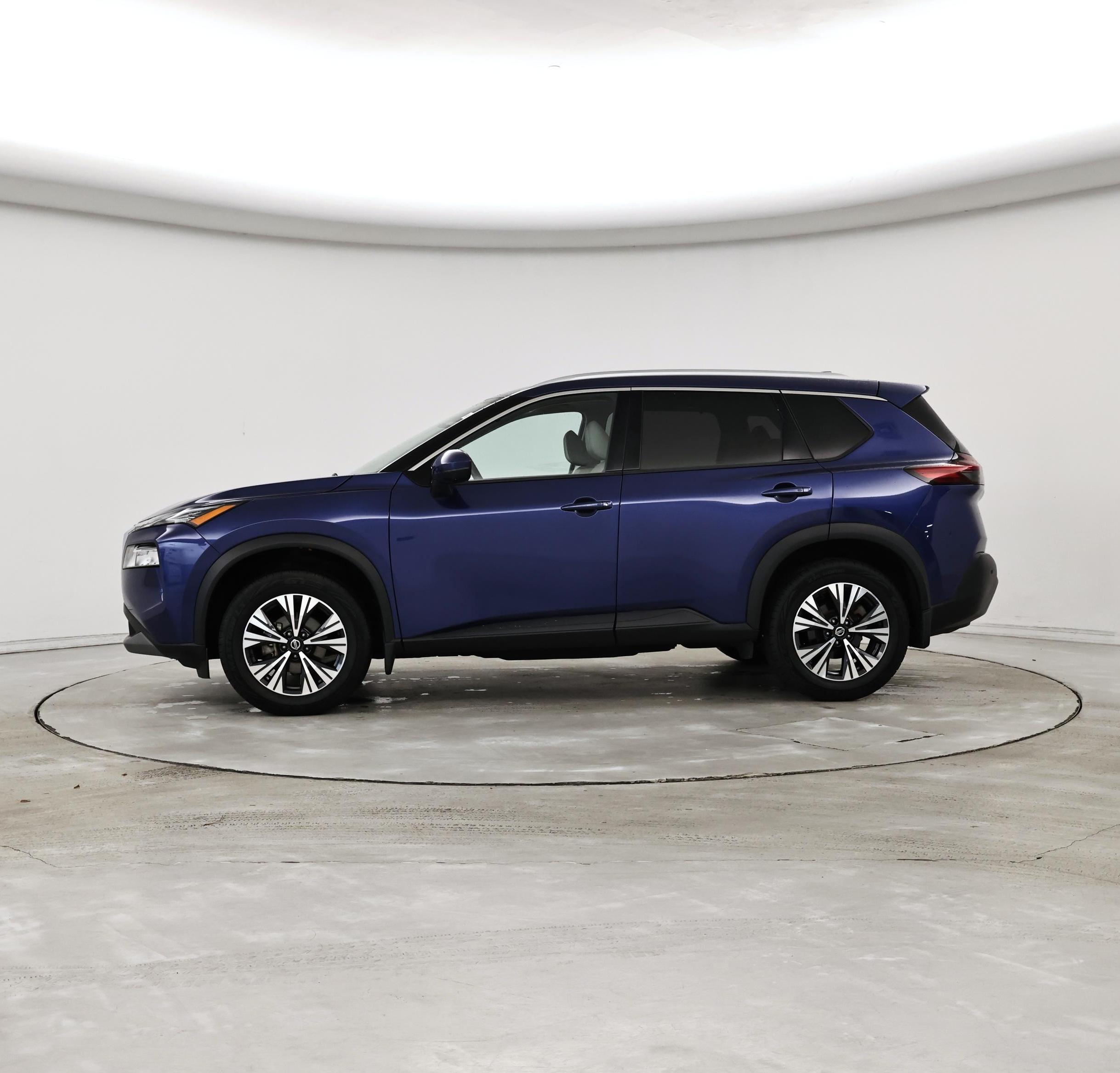 Thumbnail: 2021 Nissan Rogue - 3