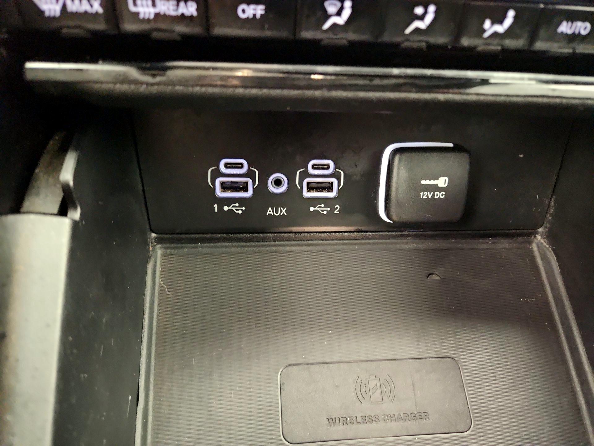 Thumbnail: 2023 Jeep Grand Cherokee L - 18