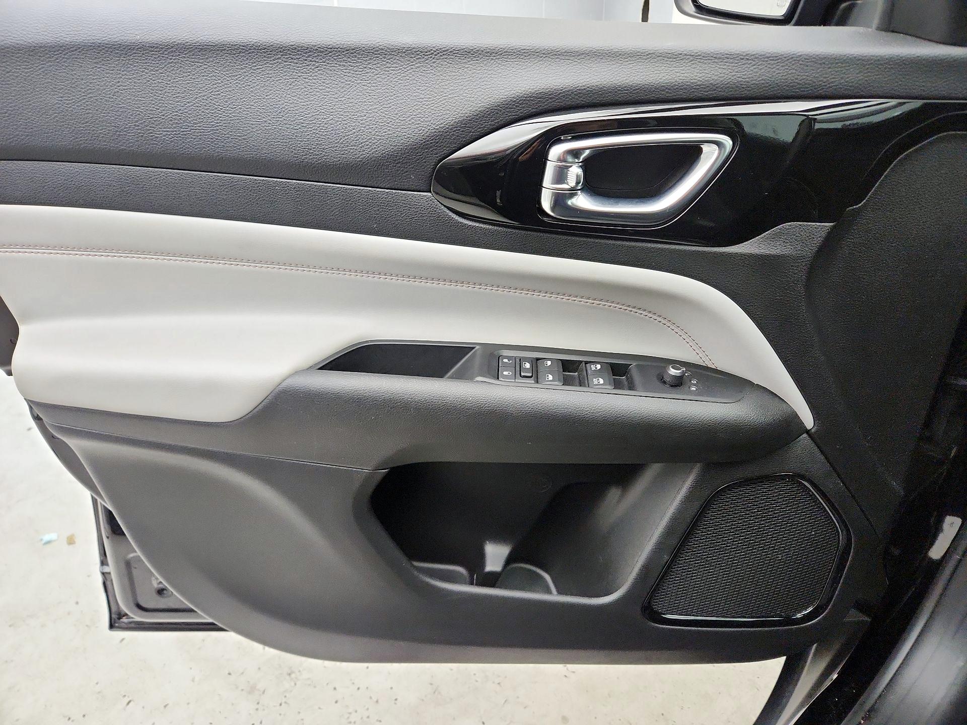 Thumbnail: 2022 Jeep Compass - 12